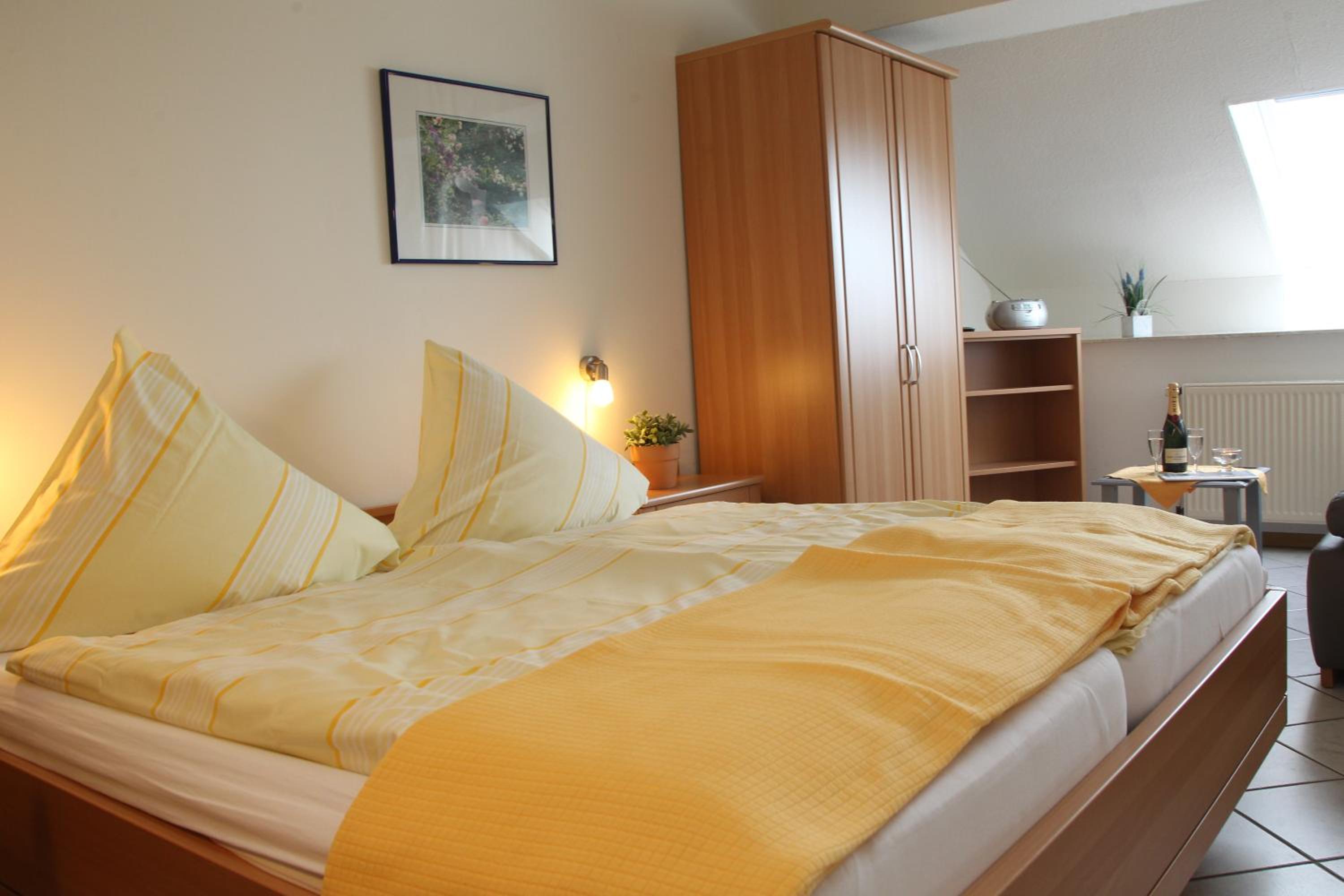 Studio Apartment 10 photo 1