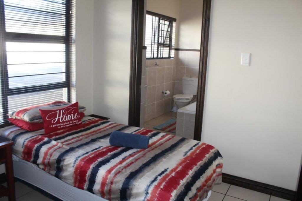 Two-Bedroom Apartment photo 1