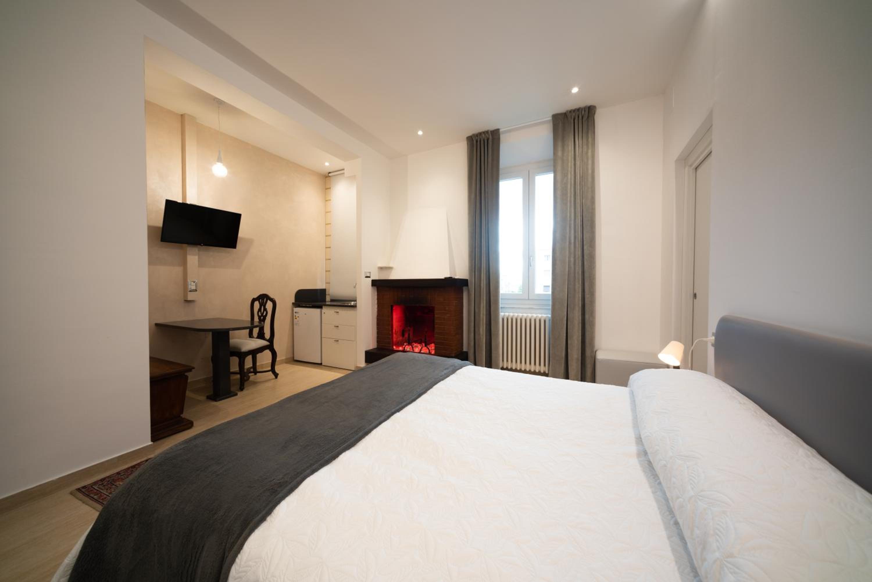 Apartment - Photo 1