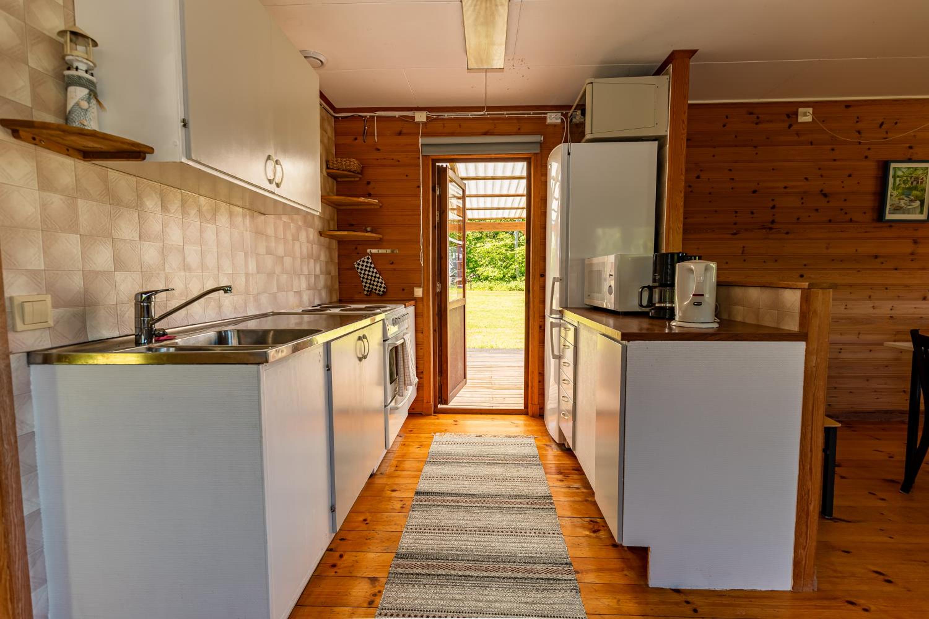 Cottage (7 Adults) photo 2