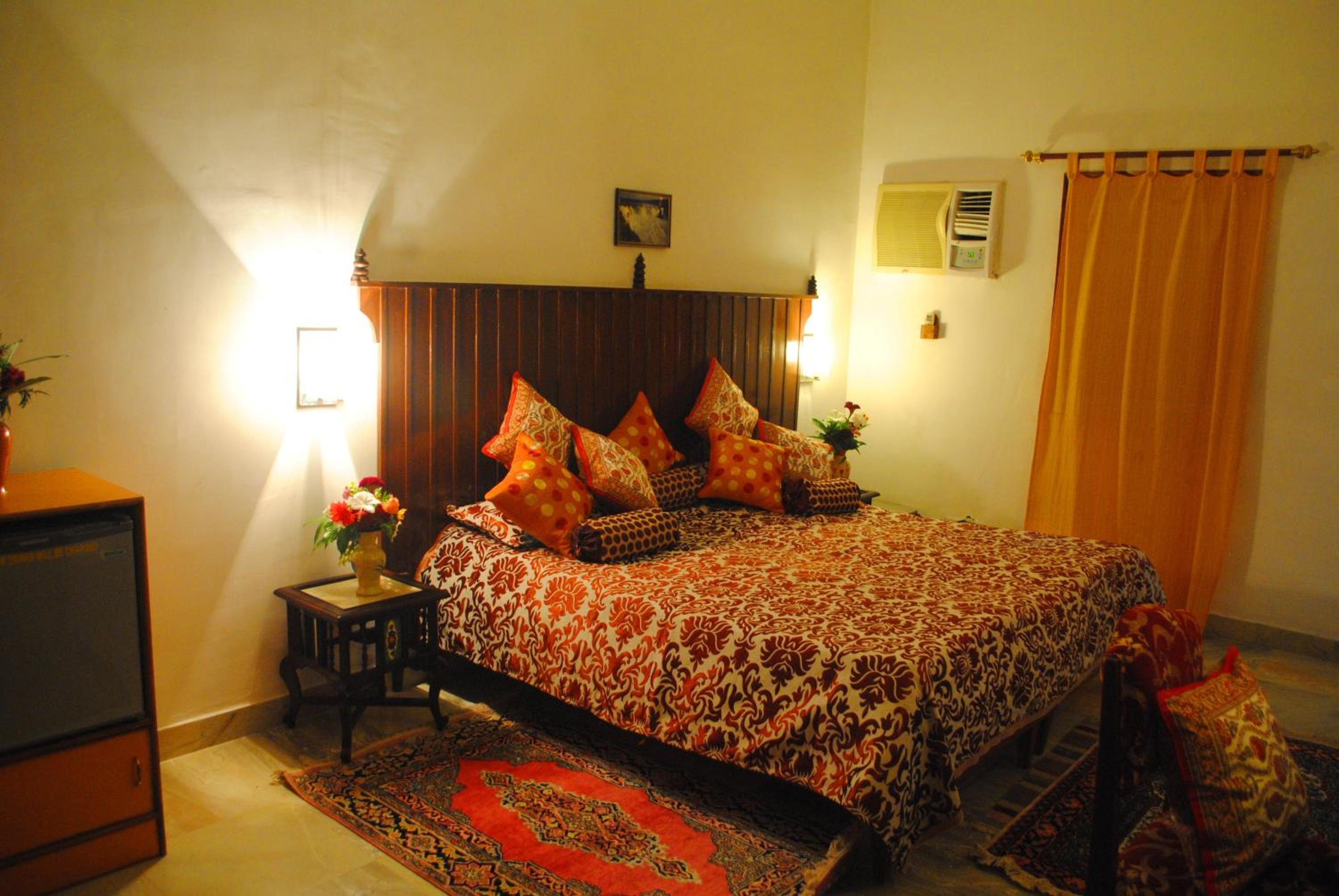 Deluxe Double or Twin Room - Photo 5