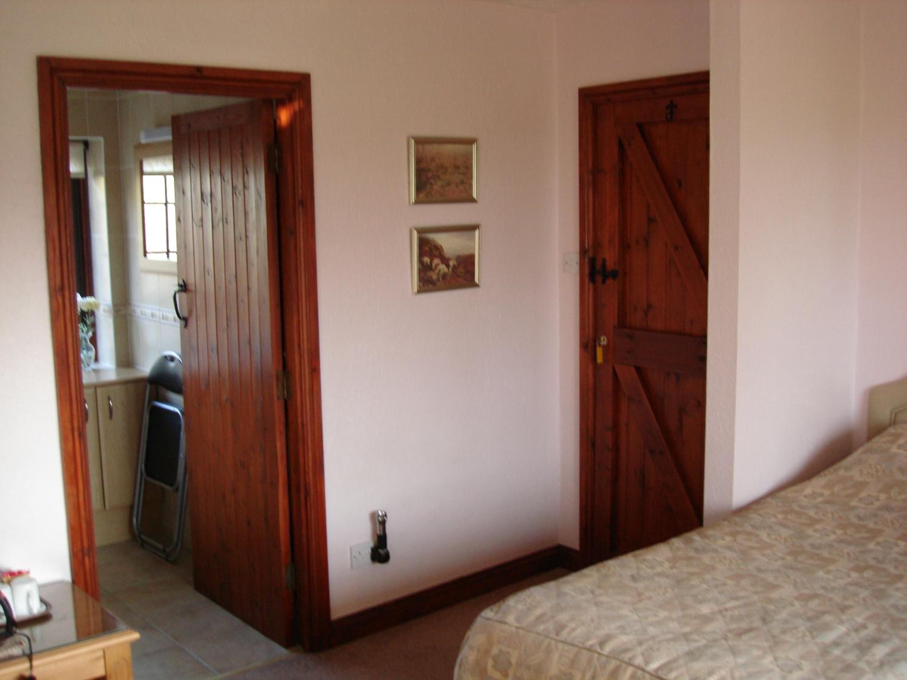 Superior Twin Room with Garden View photo 3