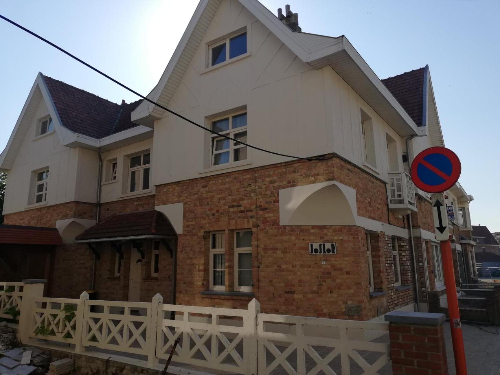 Two-Bedroom House photo 2