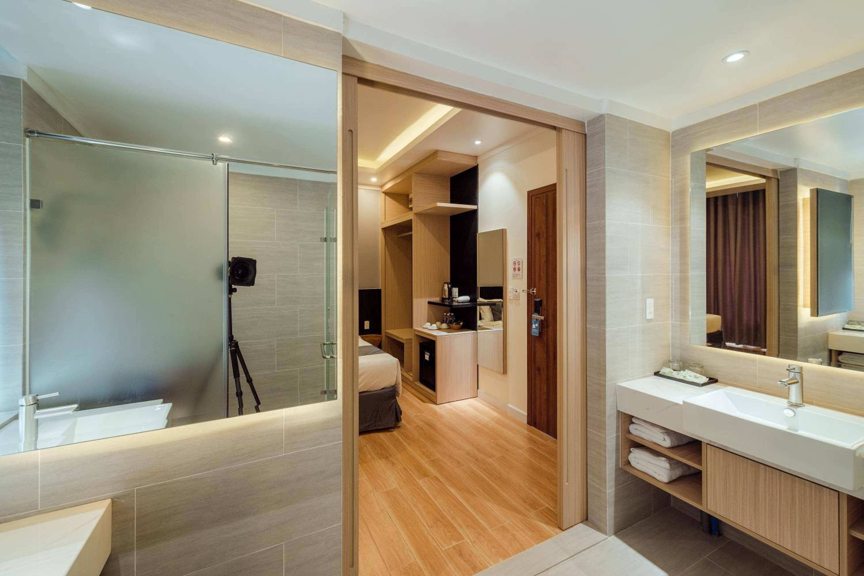 Family Room - Photo 8