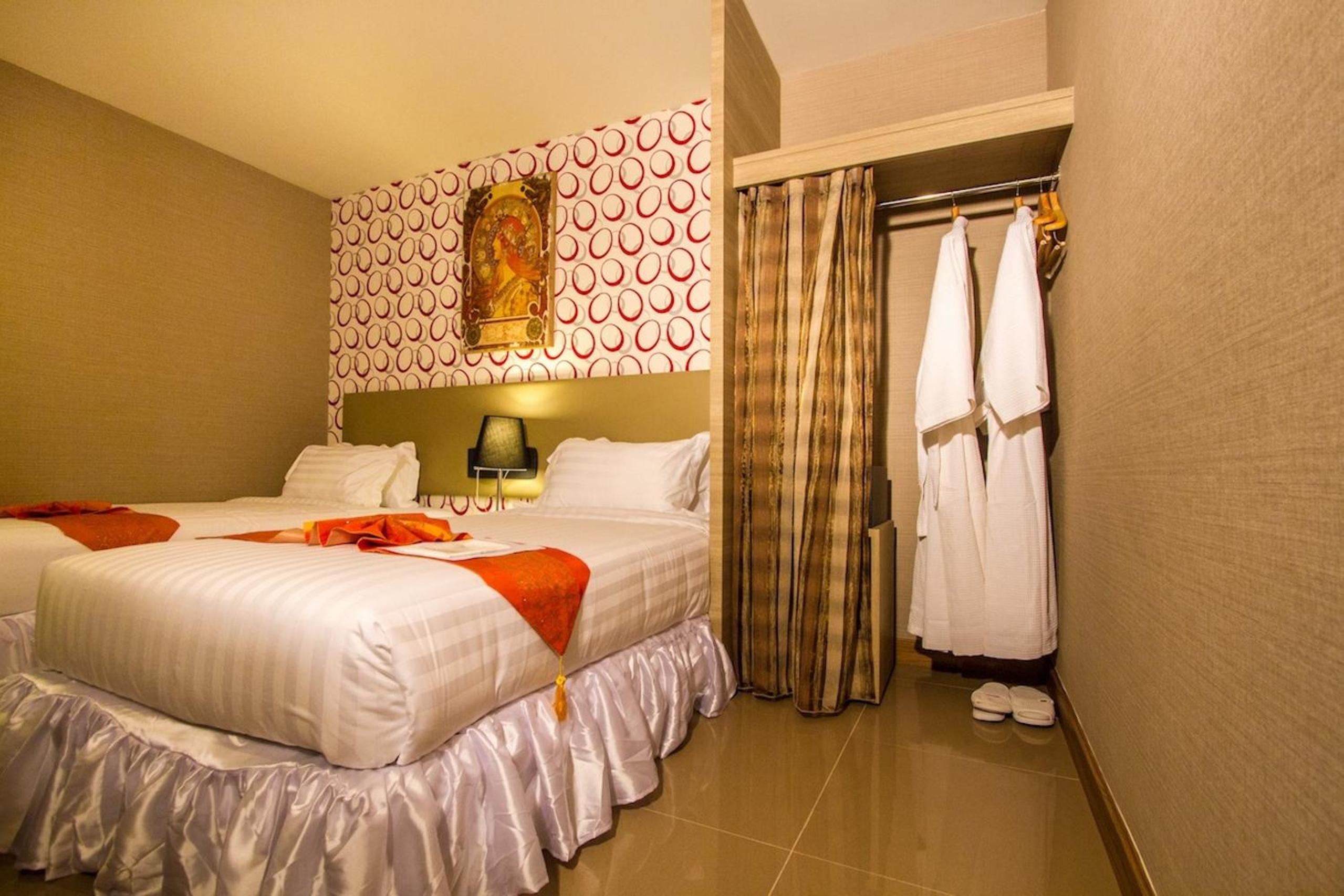 Twin Room