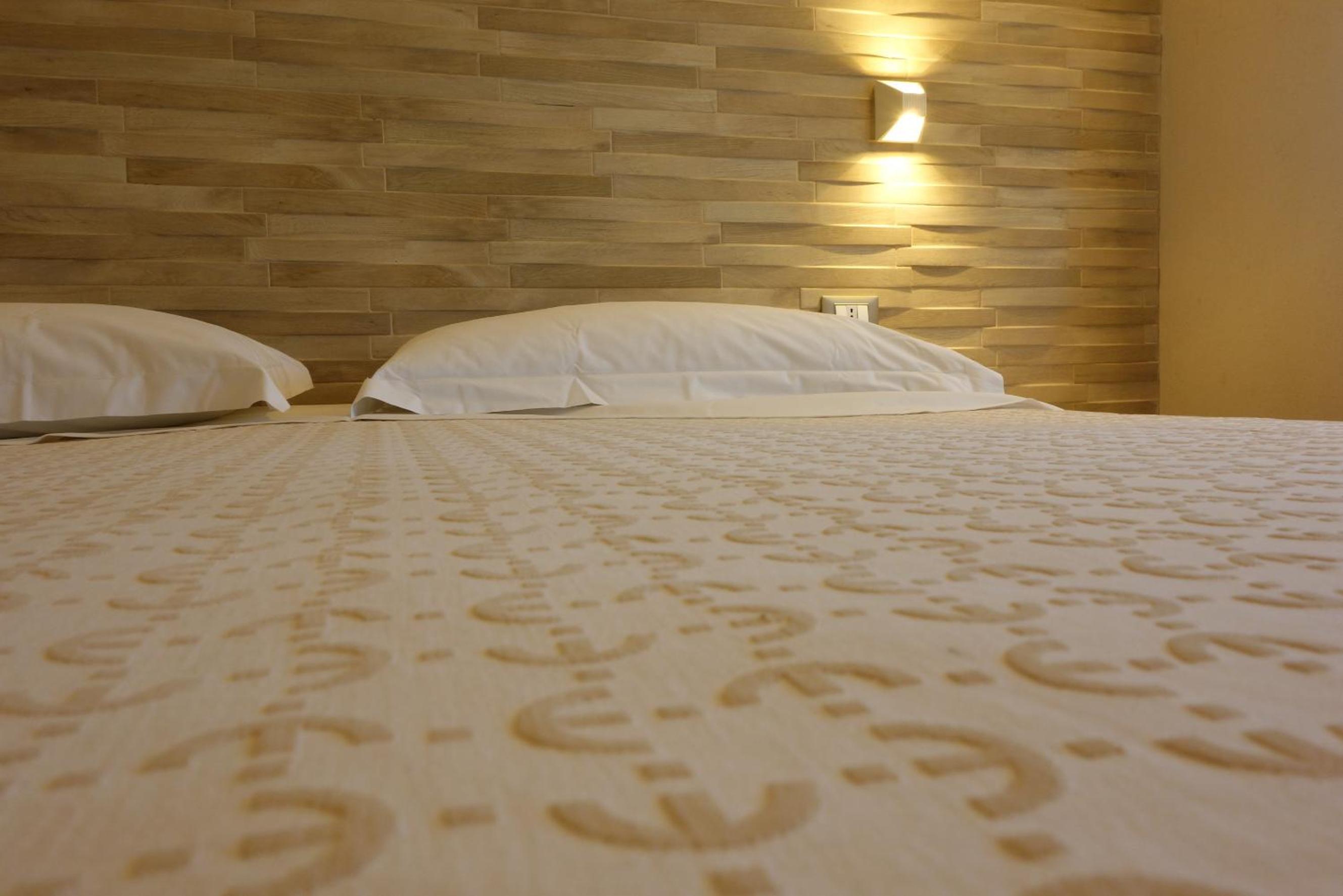 Triple Room - Disability Access - Photo 8