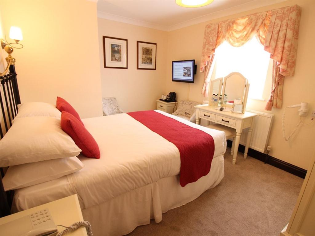 Double Room with Private Bathroom - Photo 8