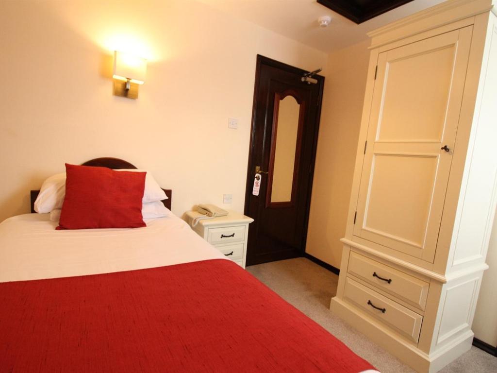 Single Room - Photo 5