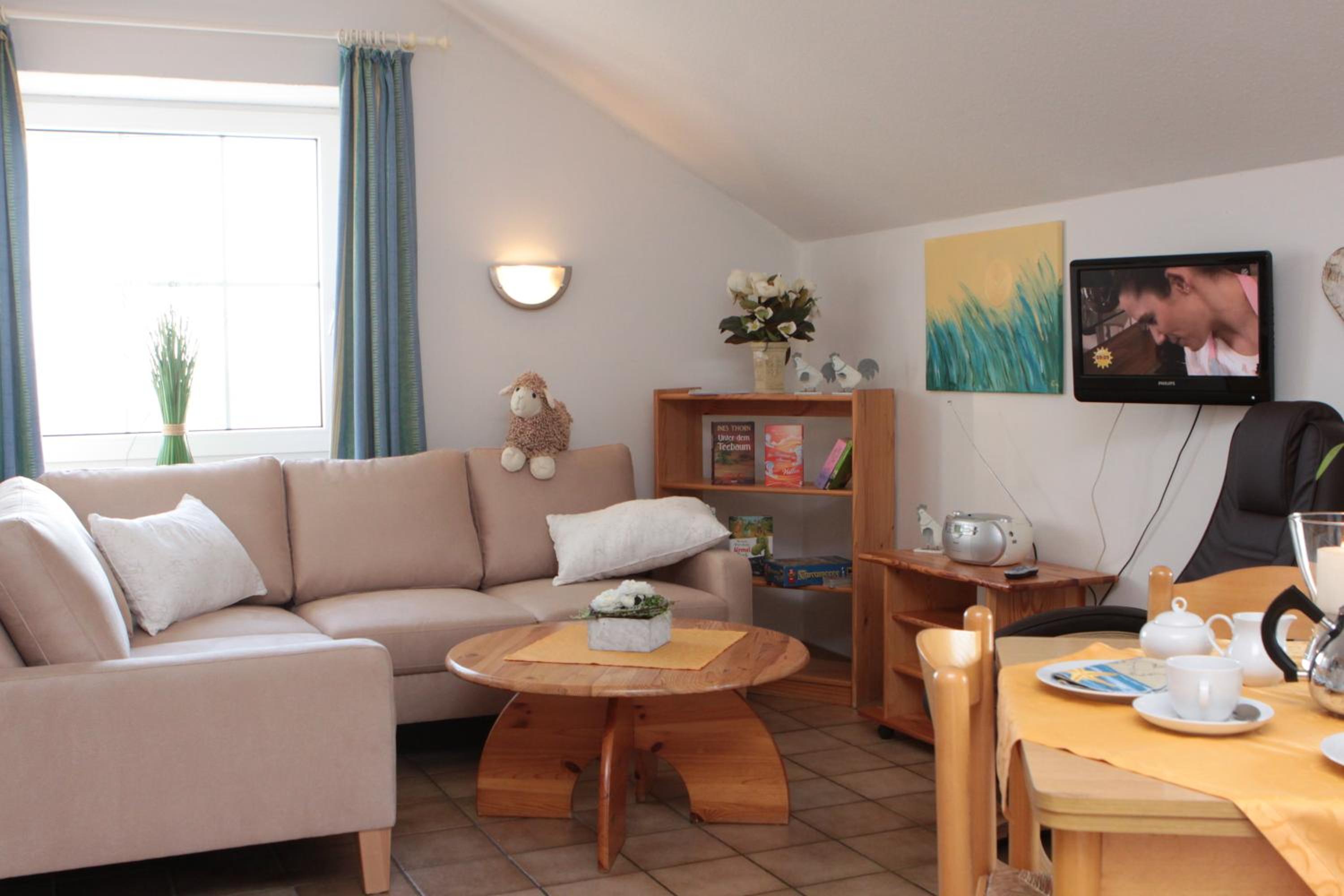 Two-Bedroom Apartment 8 photo 1