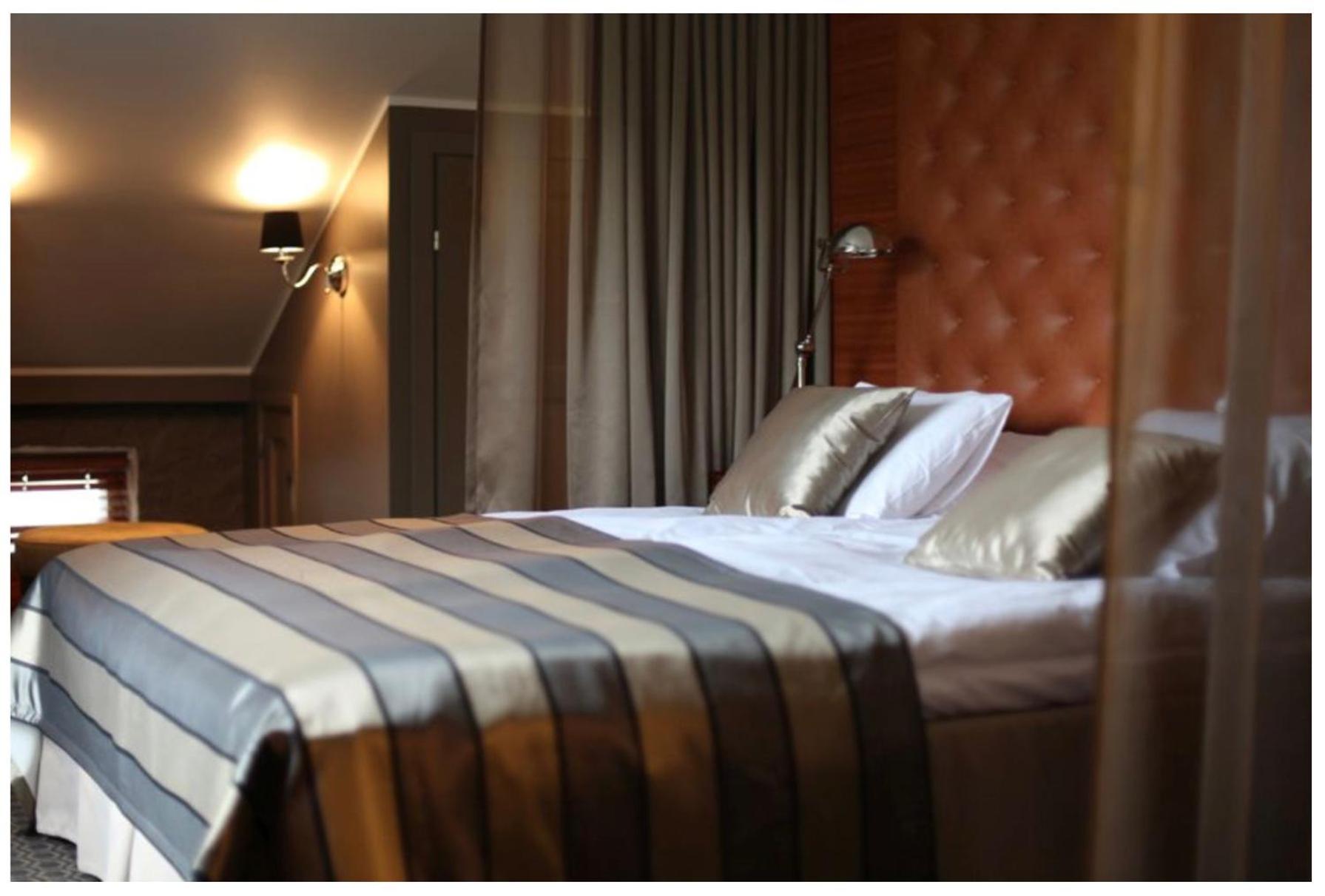 Deluxe Suite - Photo 1