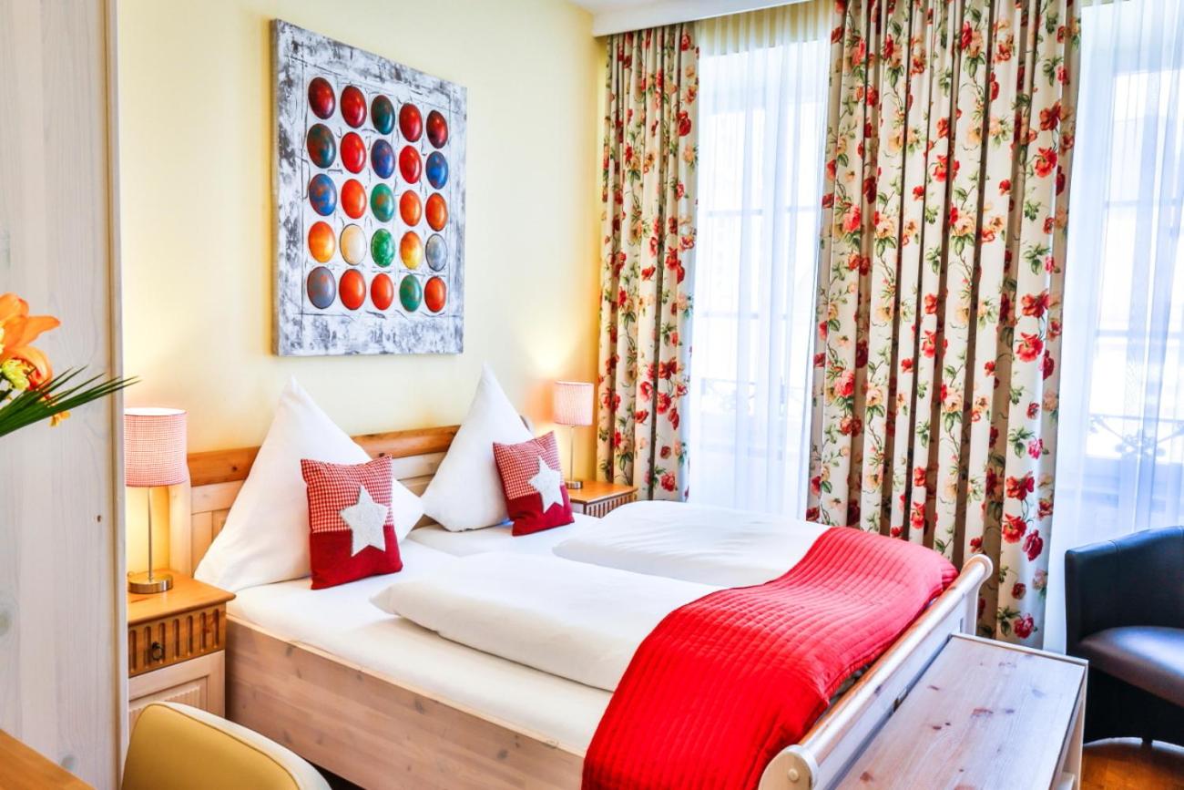 Standard Double Room - Photo 10