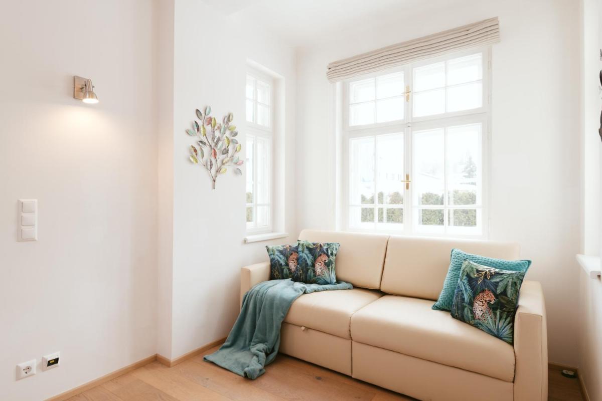 Apartment - Ground Floor photo 2
