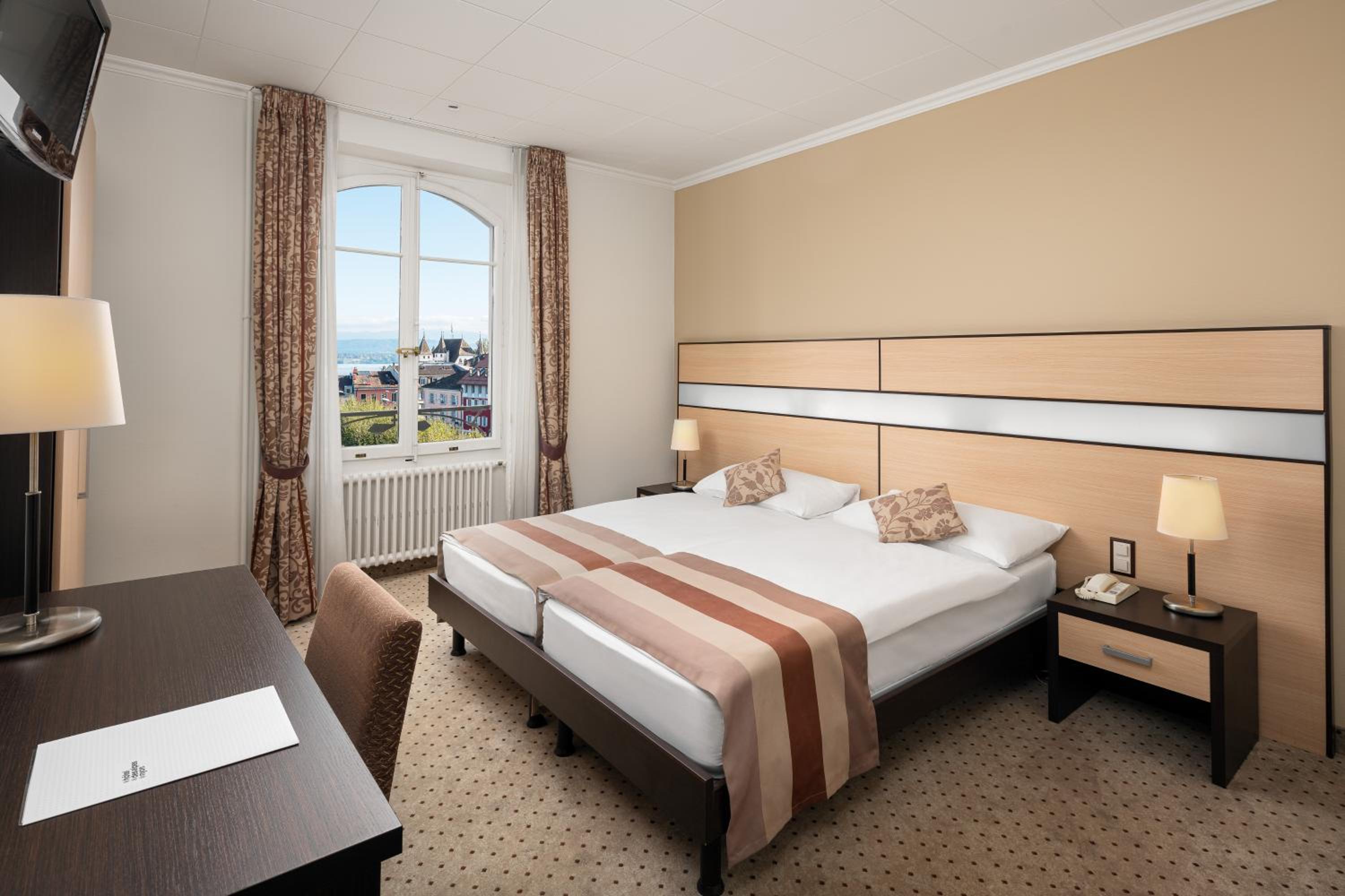 Double Room With Lake View photo 1