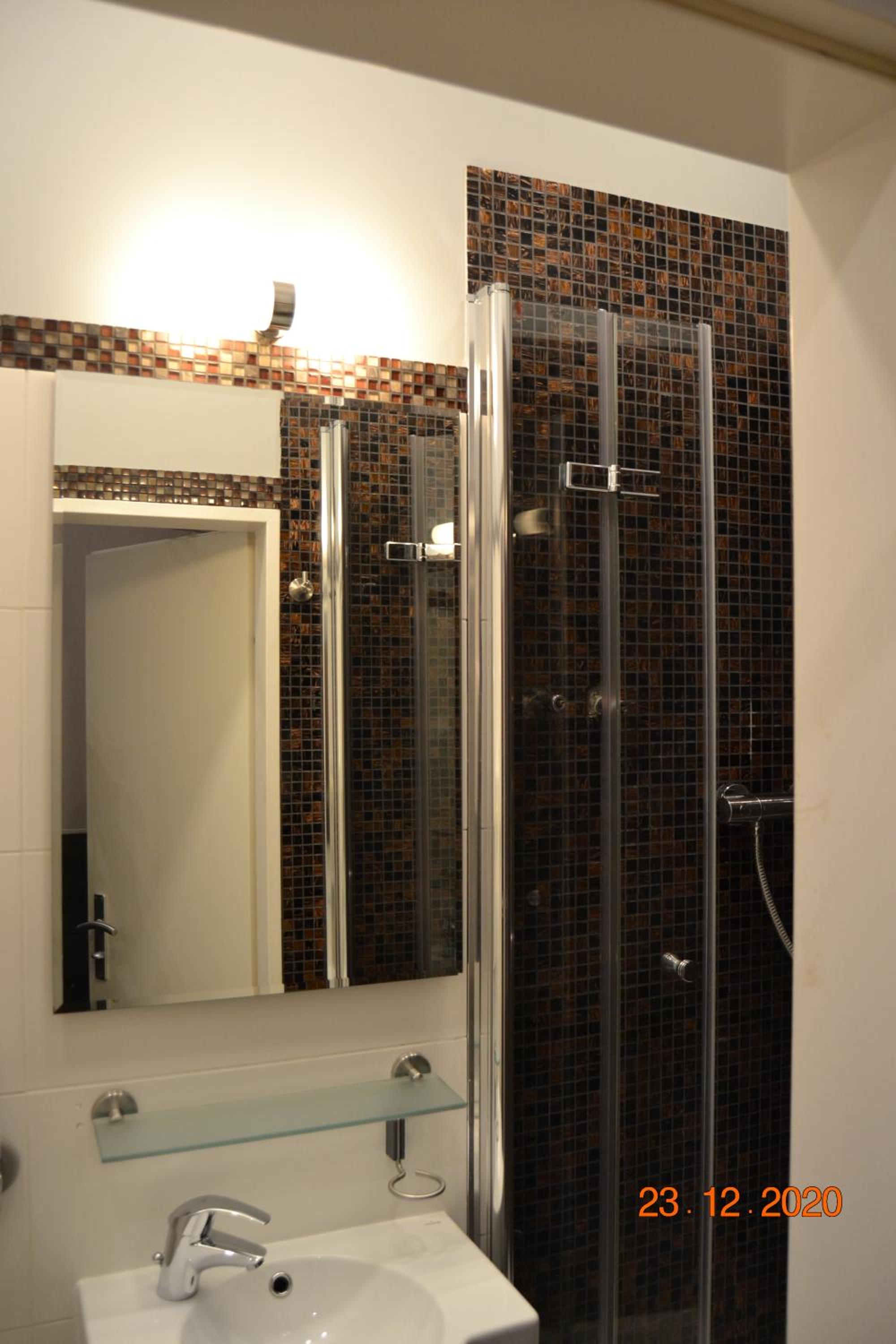 Business Double Room - Photo 14