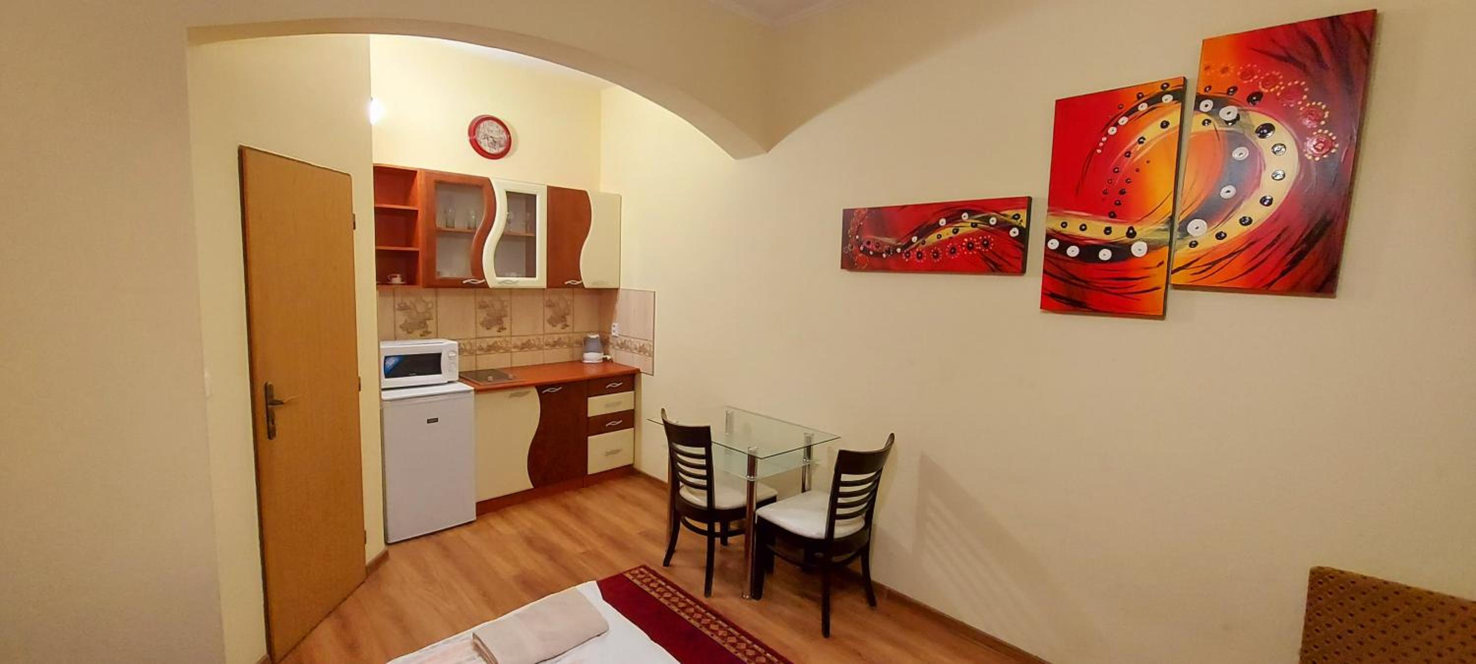 Studio (3 Adults) - Photo 7
