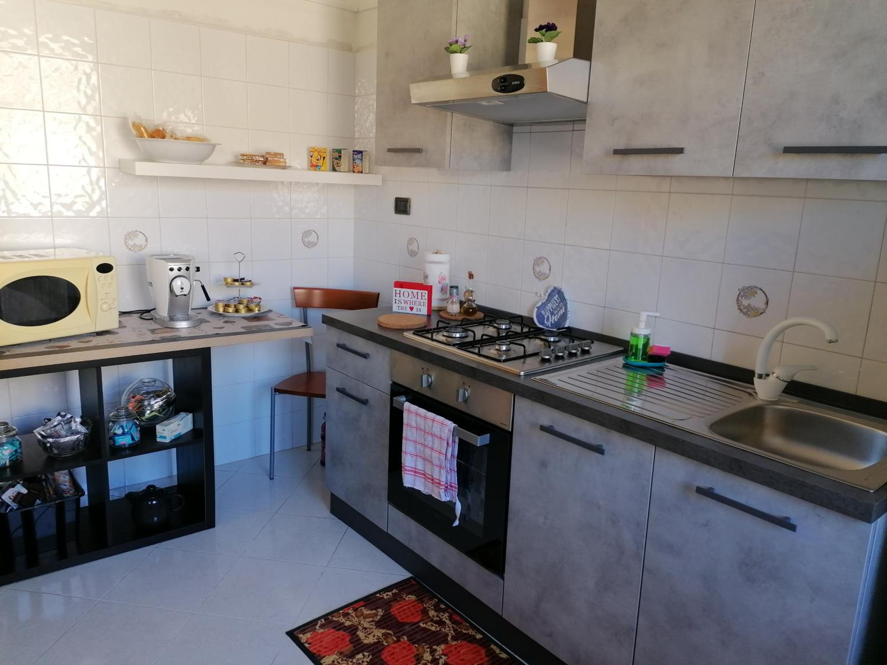Deluxe Apartment with City View - Photo 13