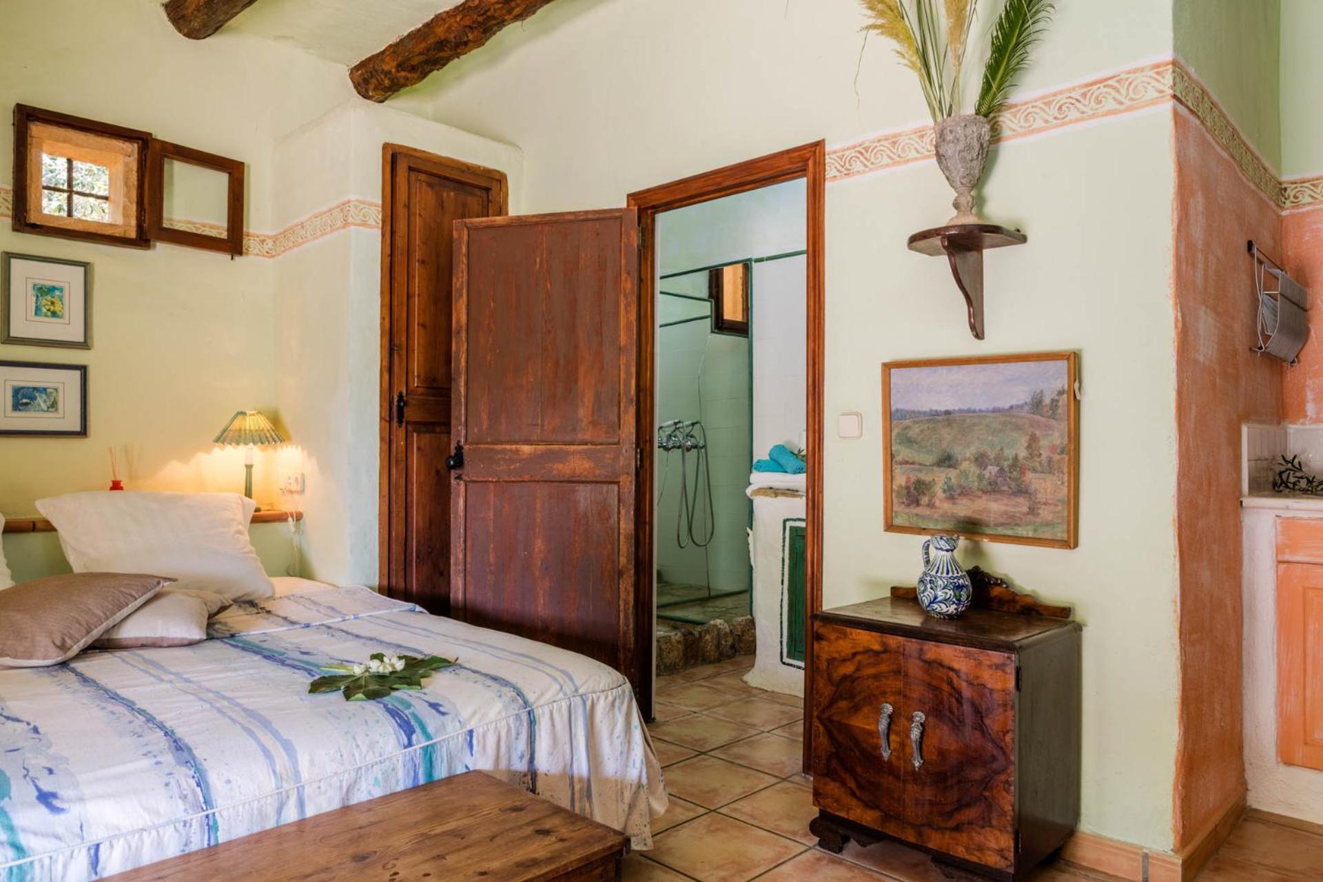 Double Room With Patio photo 3