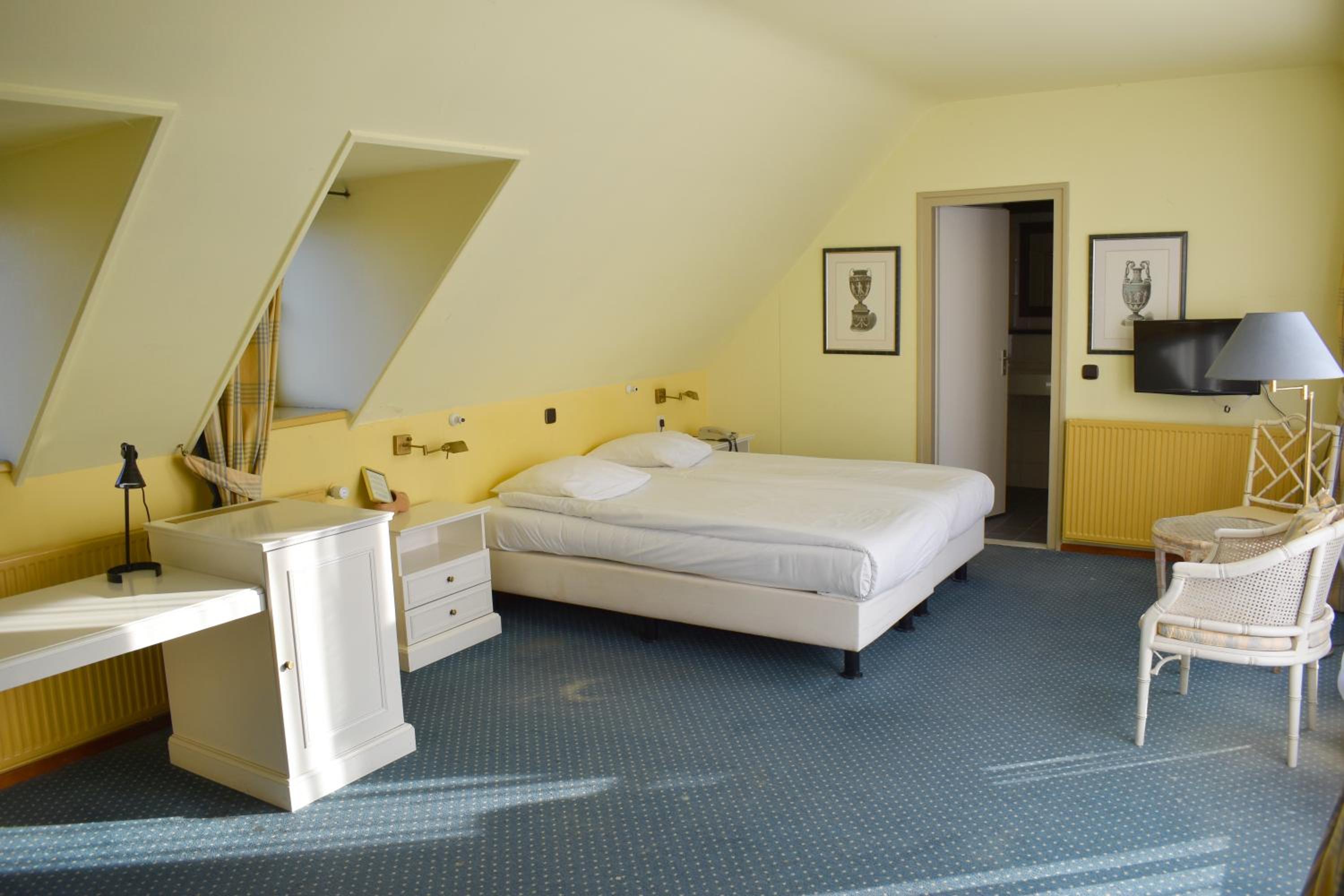 Standard Double Room with Balcony