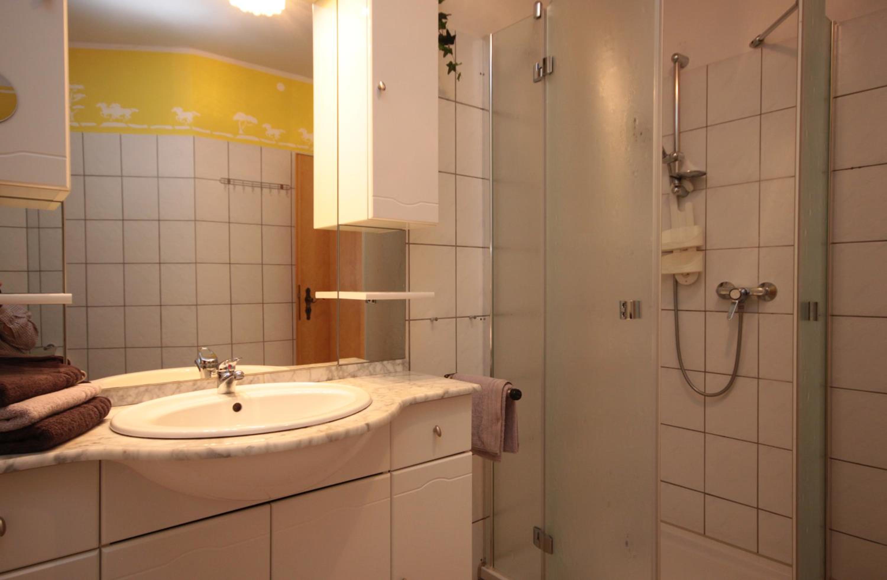 Comfort One-Bedroom Apartment 6 photo 2