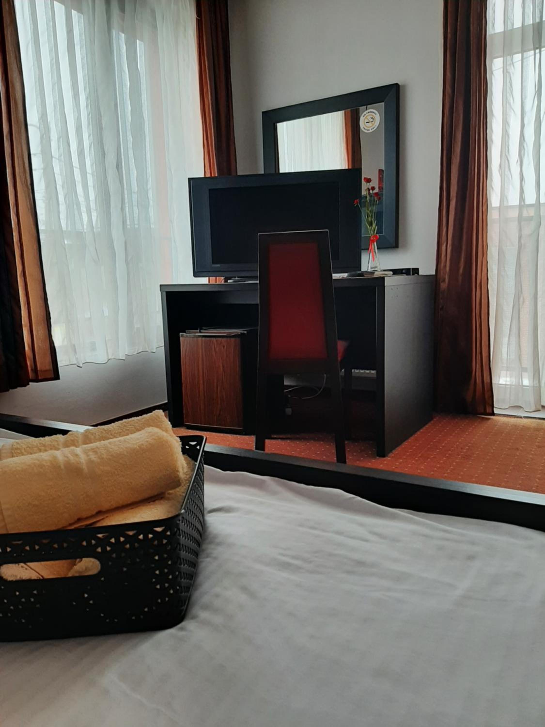 Apartment (4 Adults)