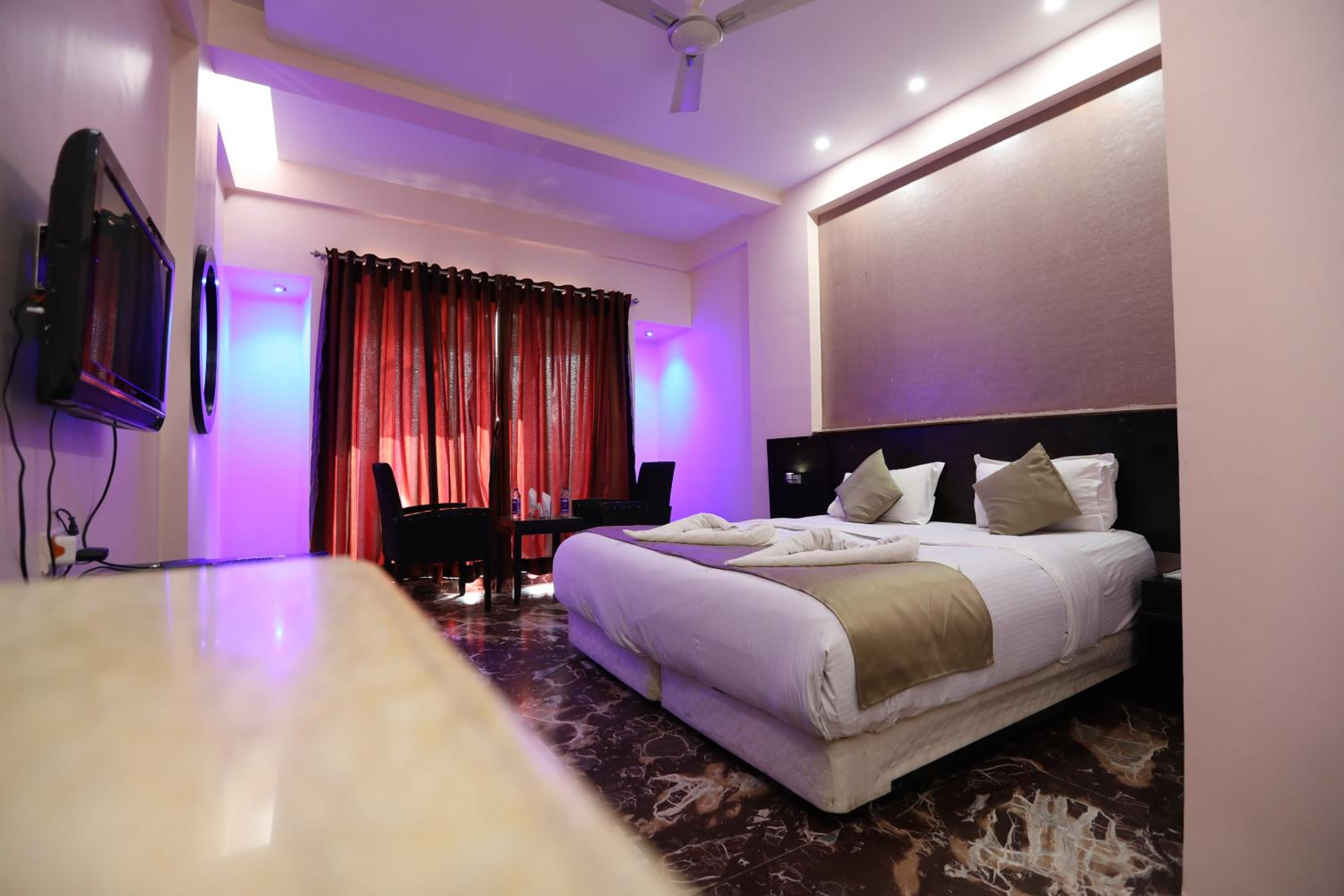 Double Room With Pool View