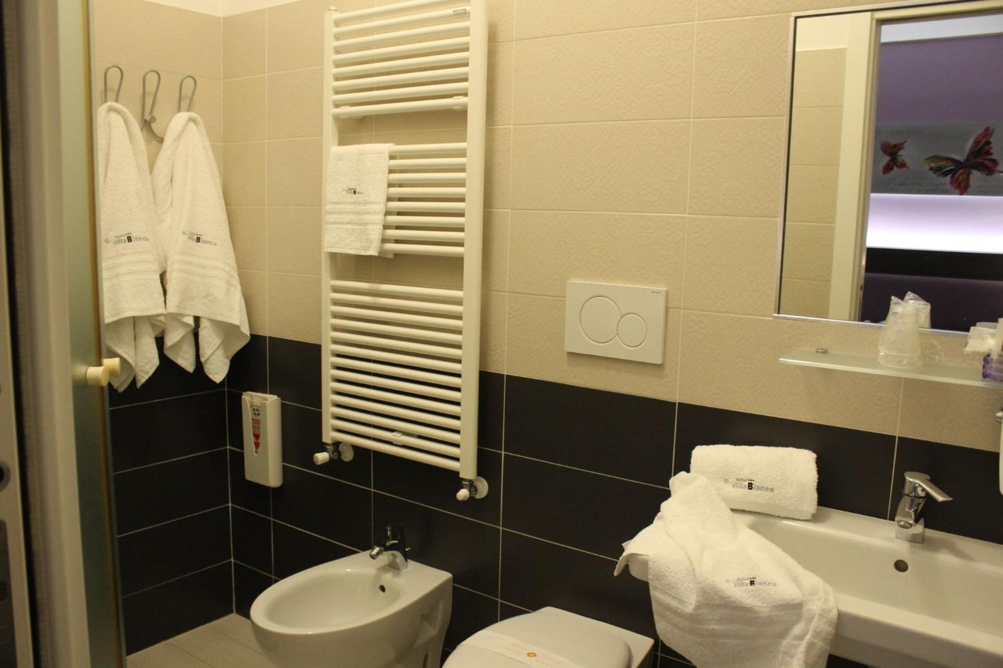 Standard Quadruple Room photo 3