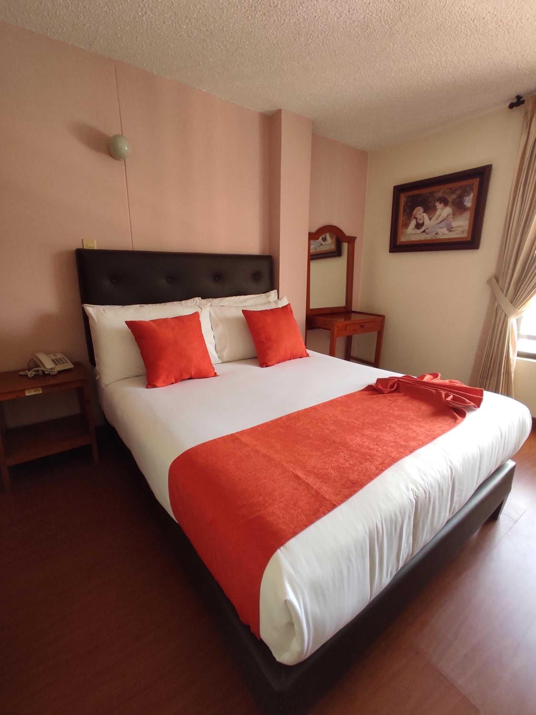 Single Room photo 3