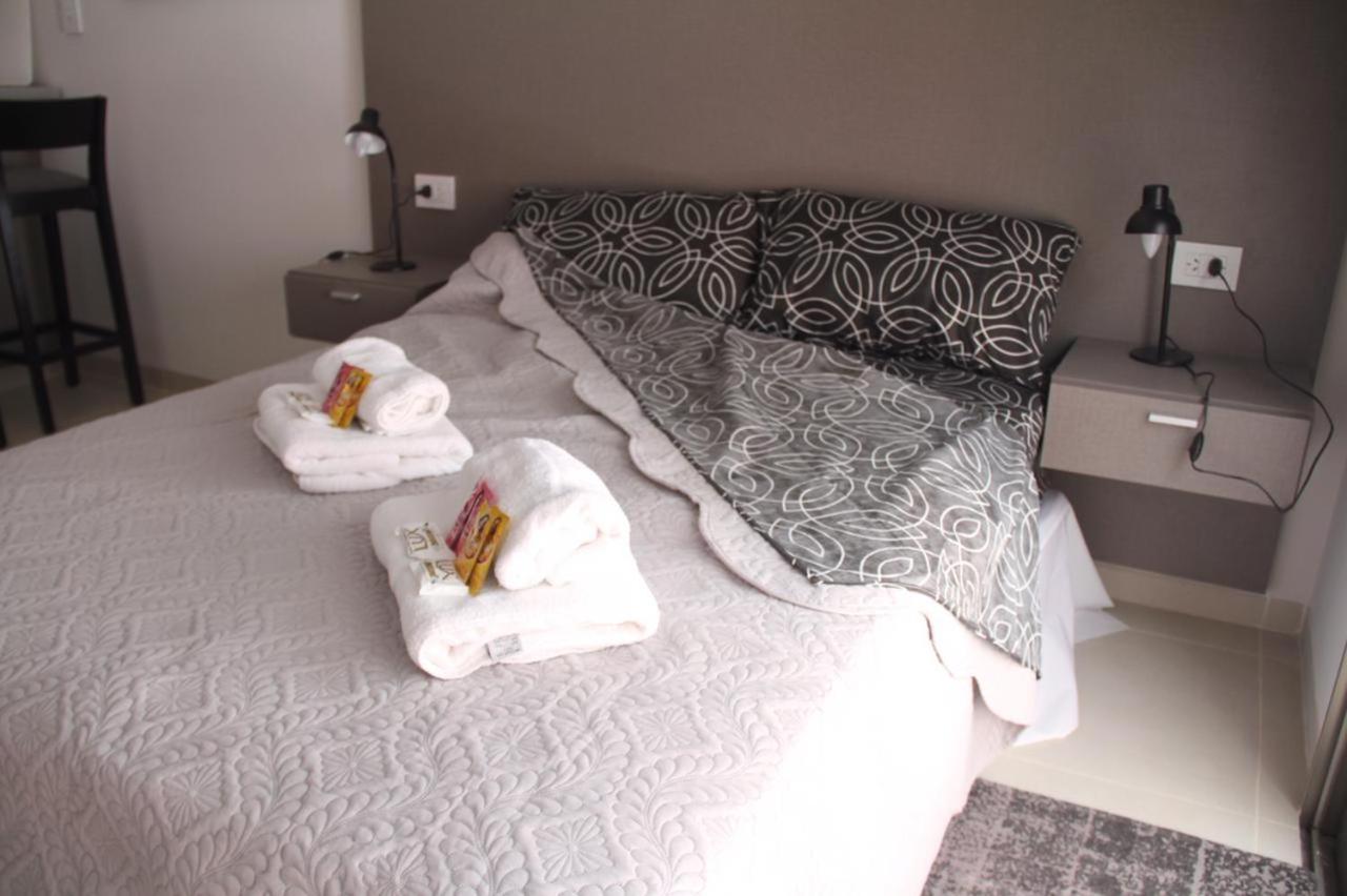 One-Bedroom Apartment photo 2
