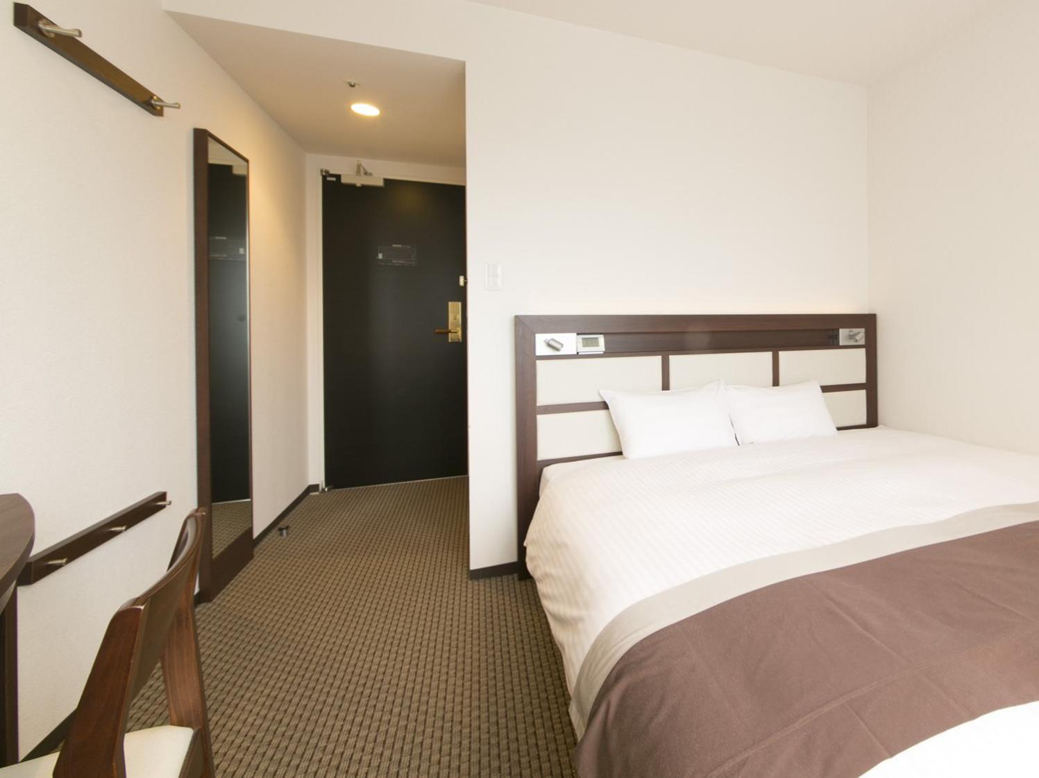 Double Room - Photo 9