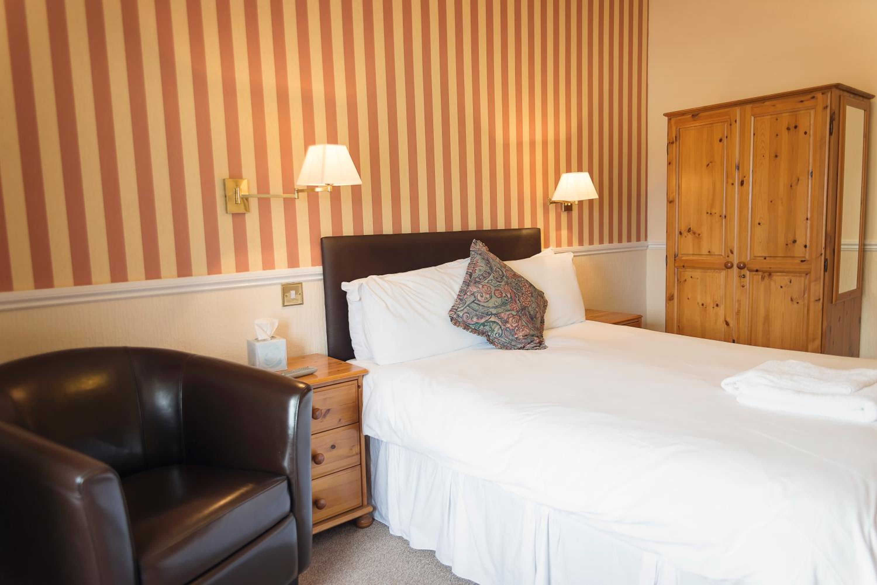Double Room - Photo 4