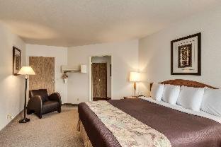 Quadruple Room - Disability Access/Non Smoking - Photo 4
