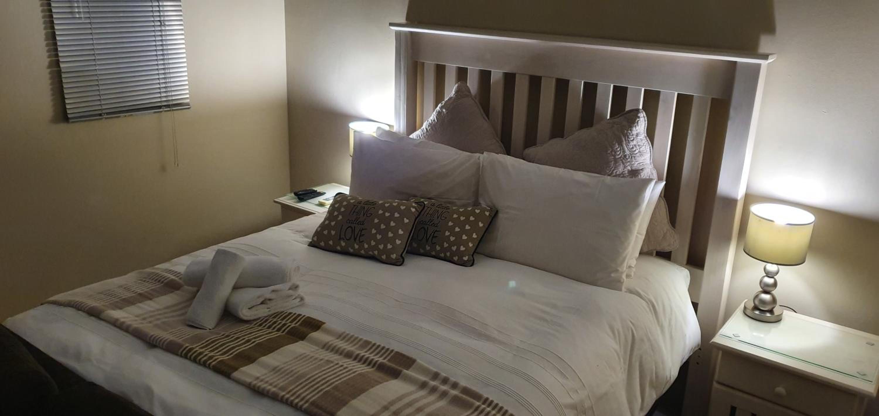 Double Room with Garden View - Photo 4