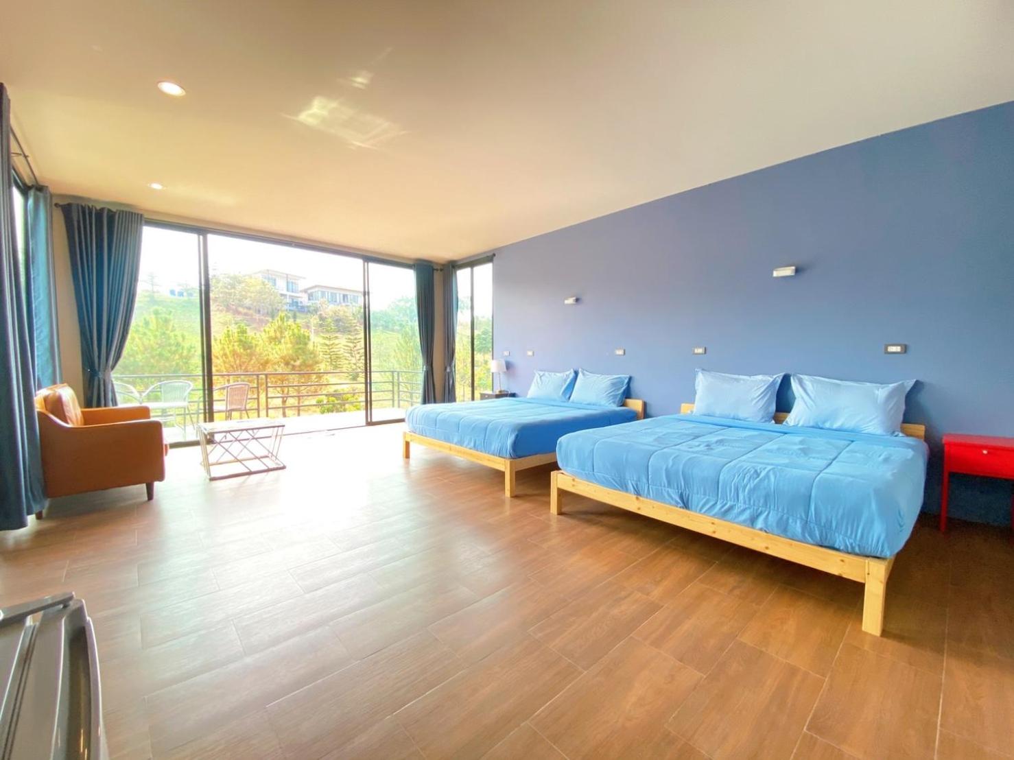 Quadruple Room with Mountain View