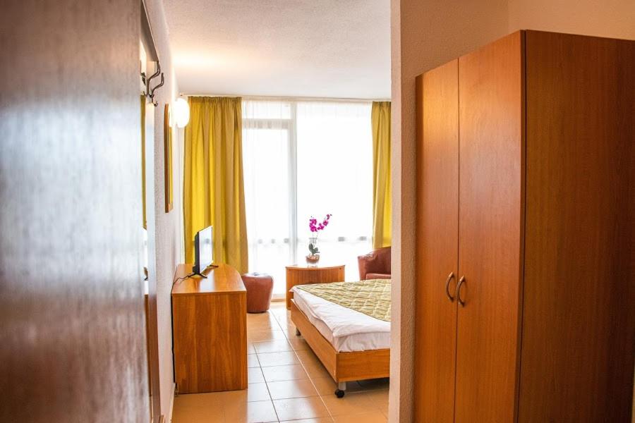 Superior Double or Twin Room - Photo 3