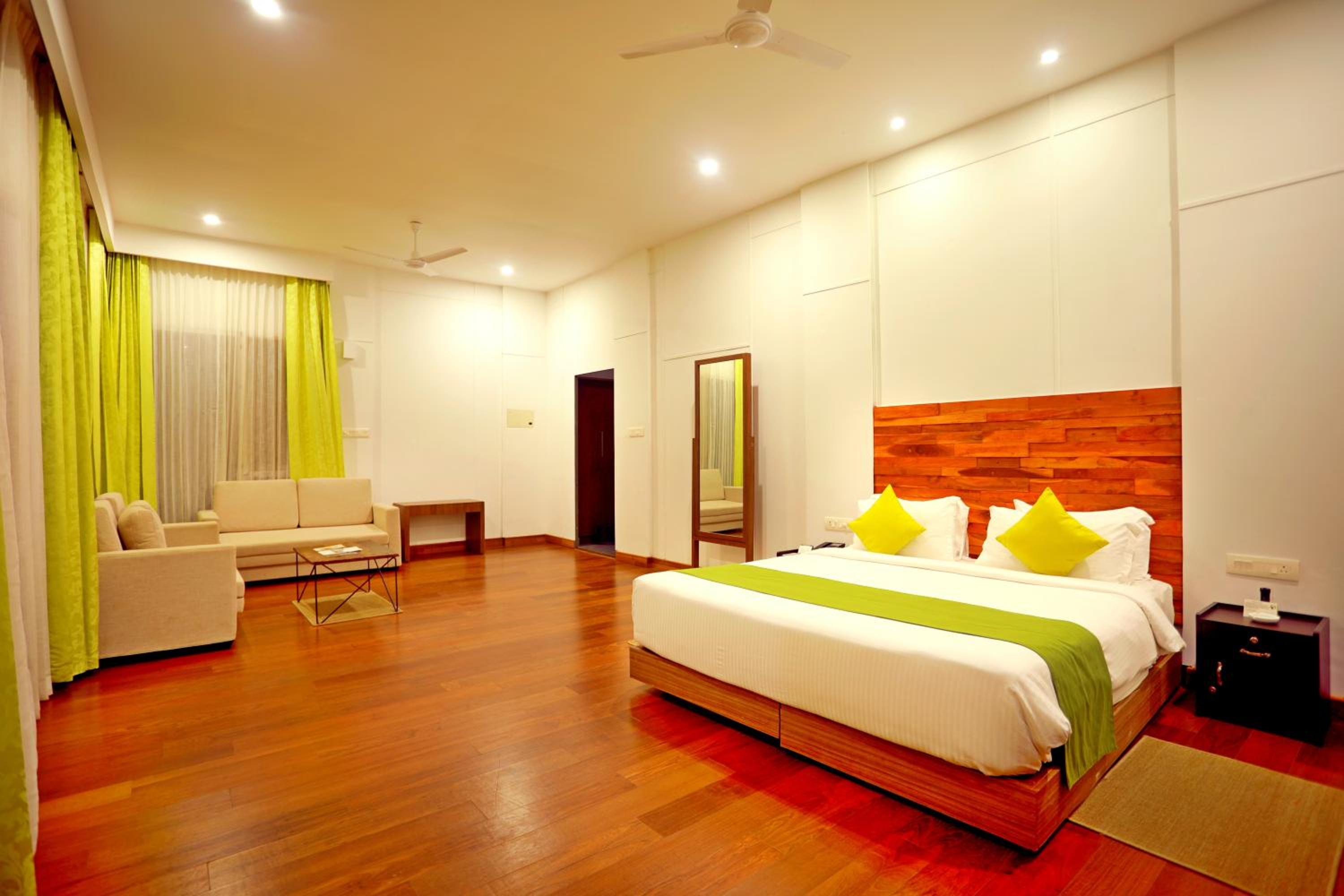 Deluxe Cottage with Jacuzzi – Complimentary in-house trekking activities Deluxe Cottage with Jacuzzi – Complimentary in-house trekking activities