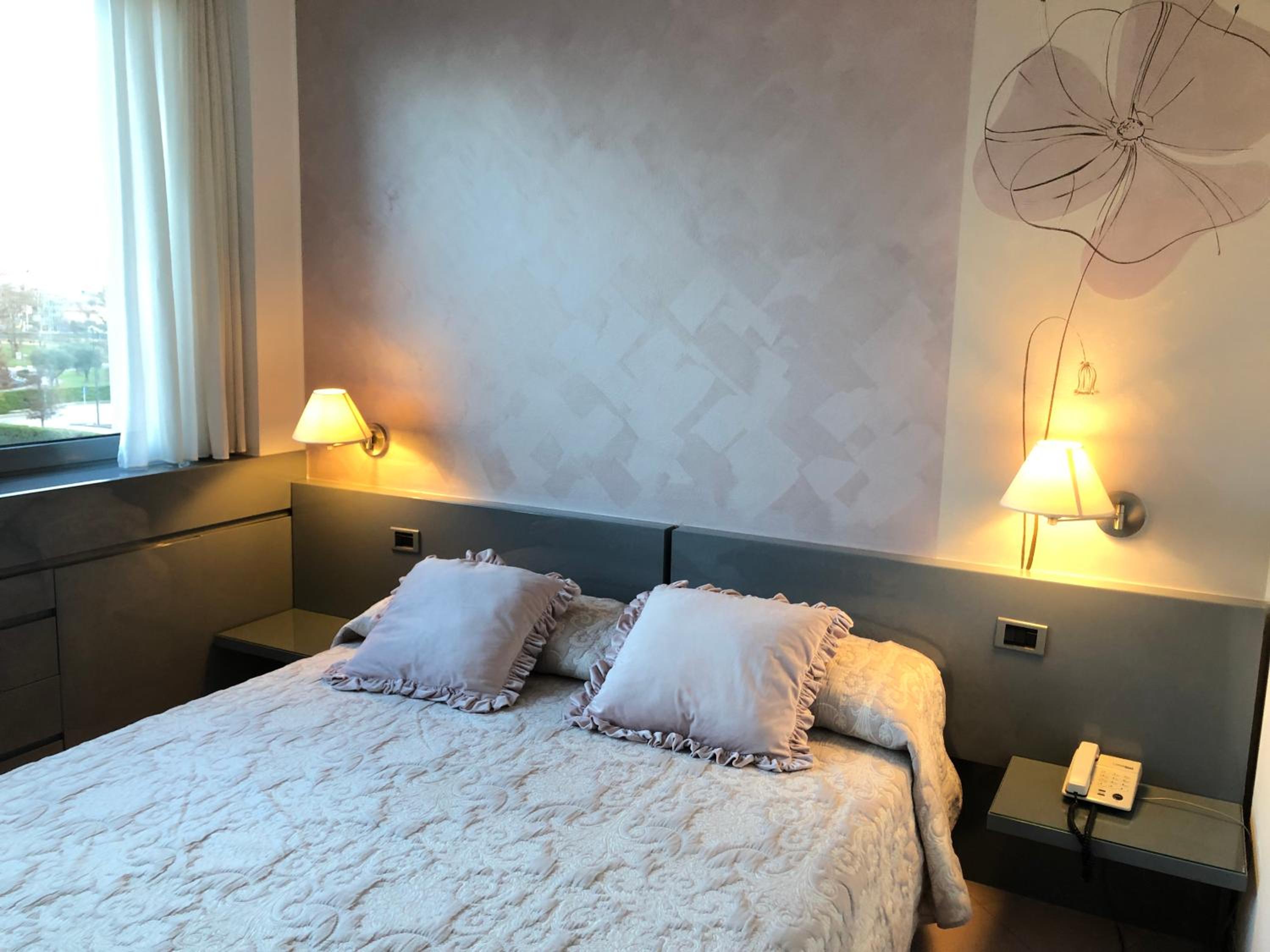 Double Room - Photo 17