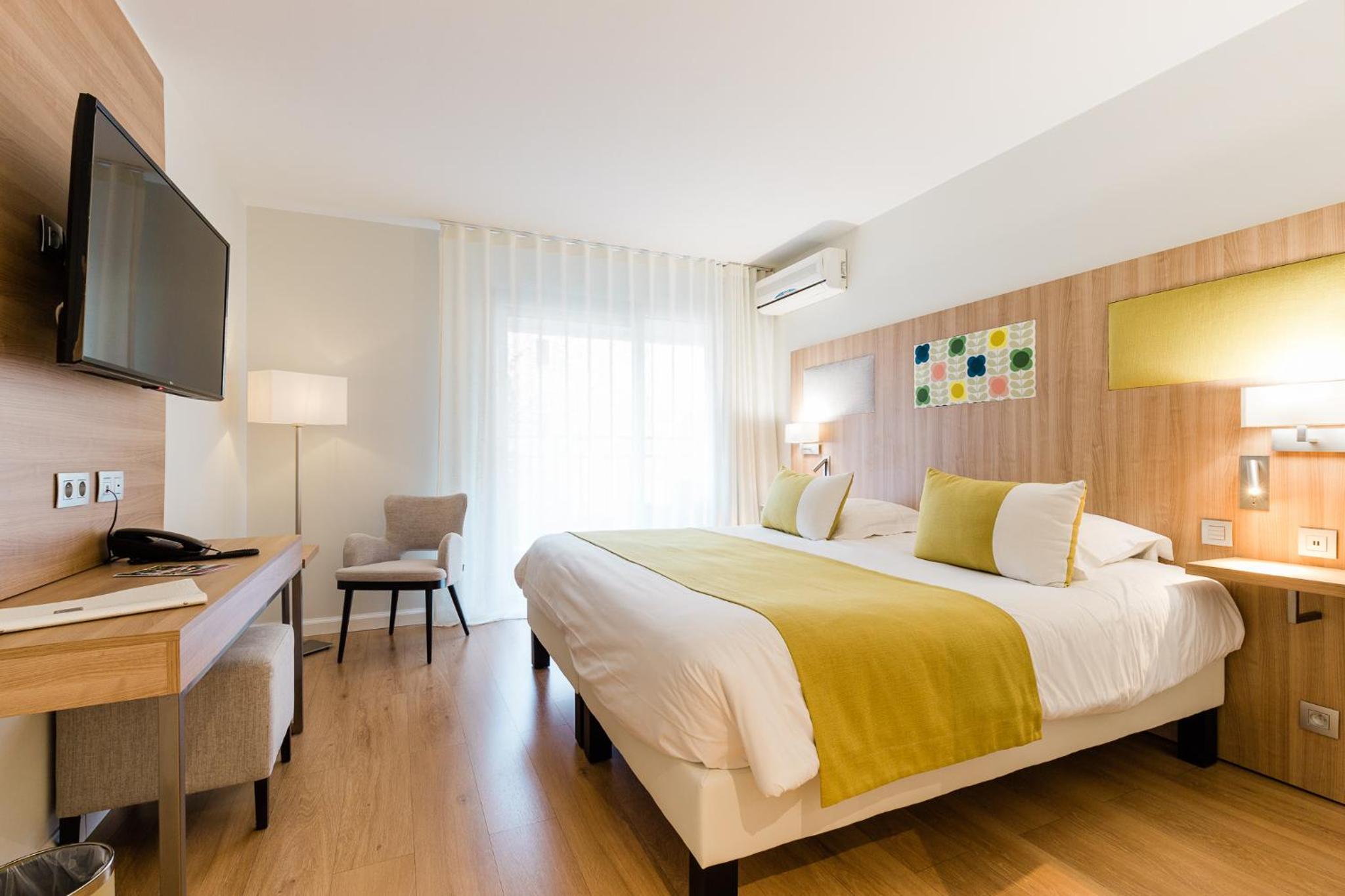 Superior Room - Photo 5