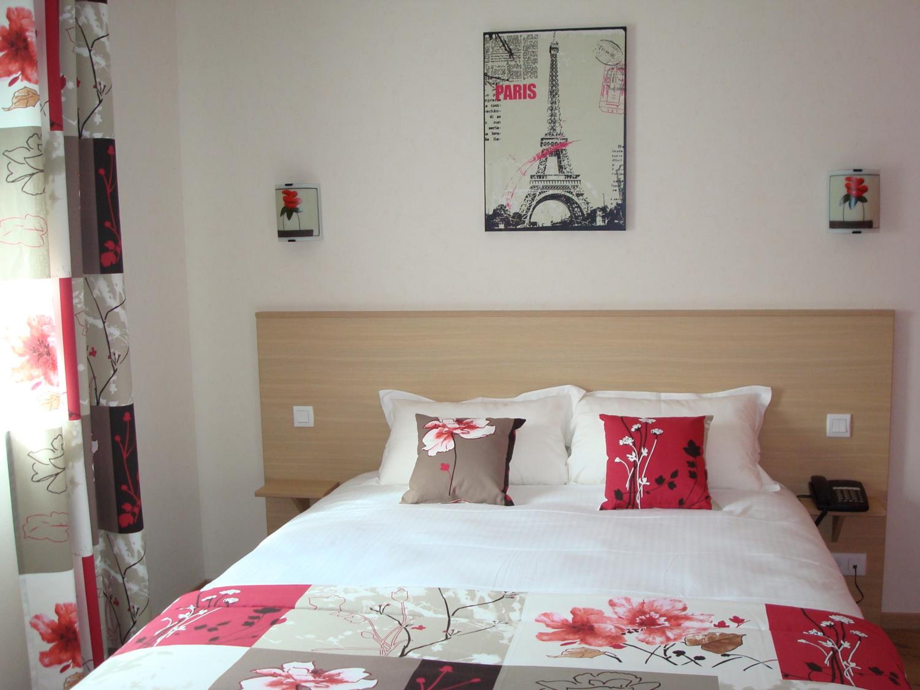 Double Room - Photo 2