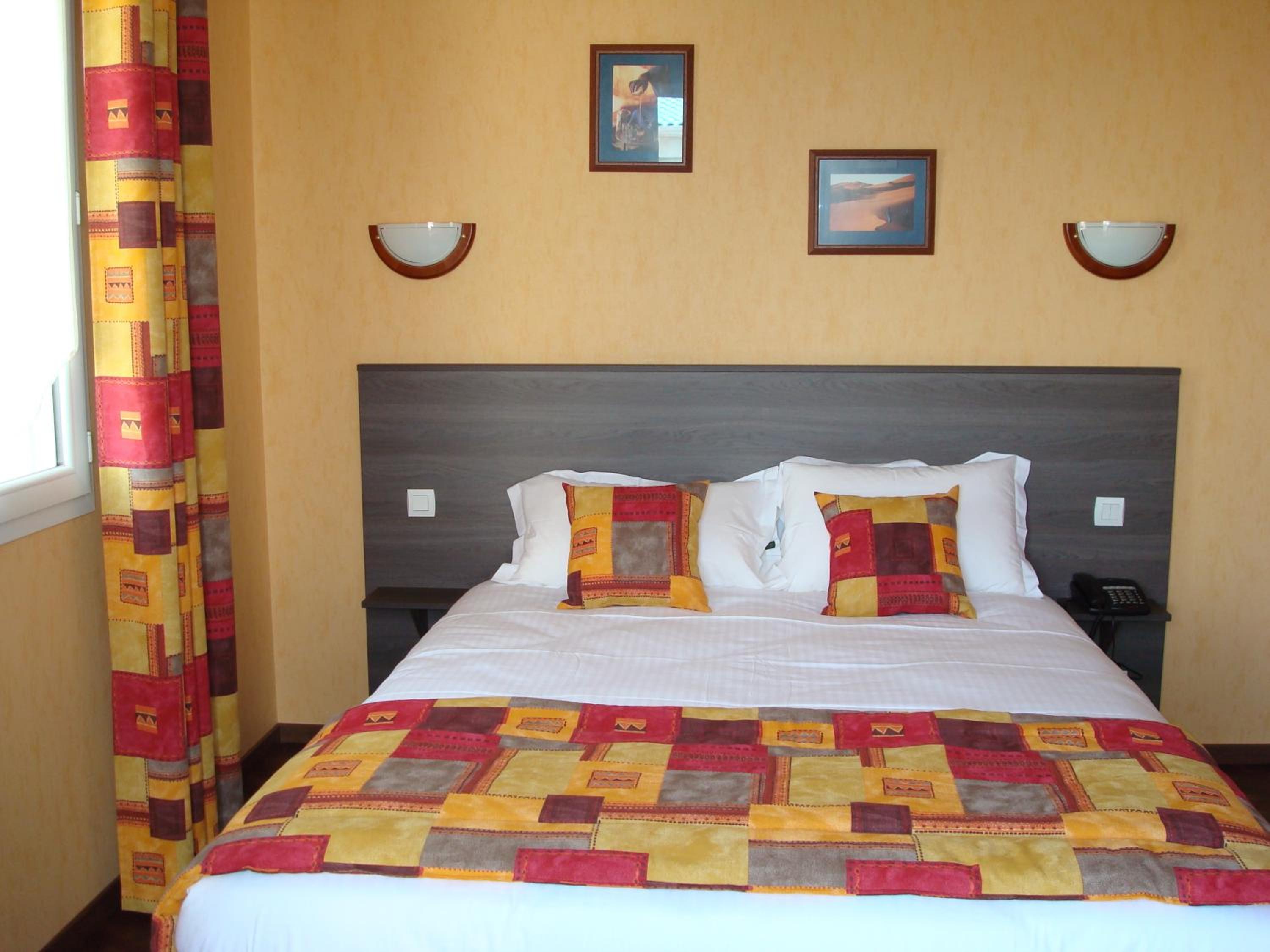 Double Room - Photo 1
