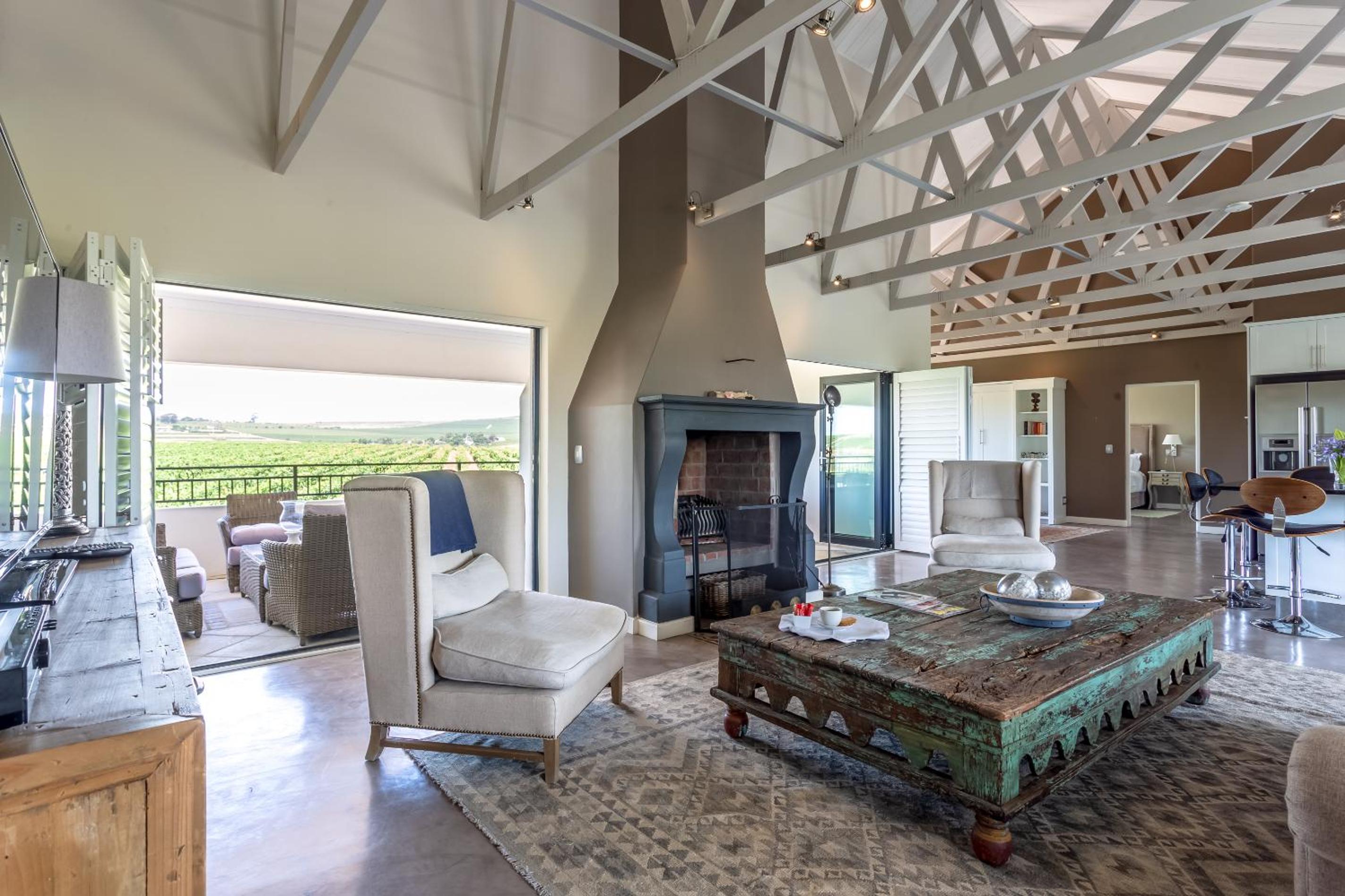 Loft - Photo 3