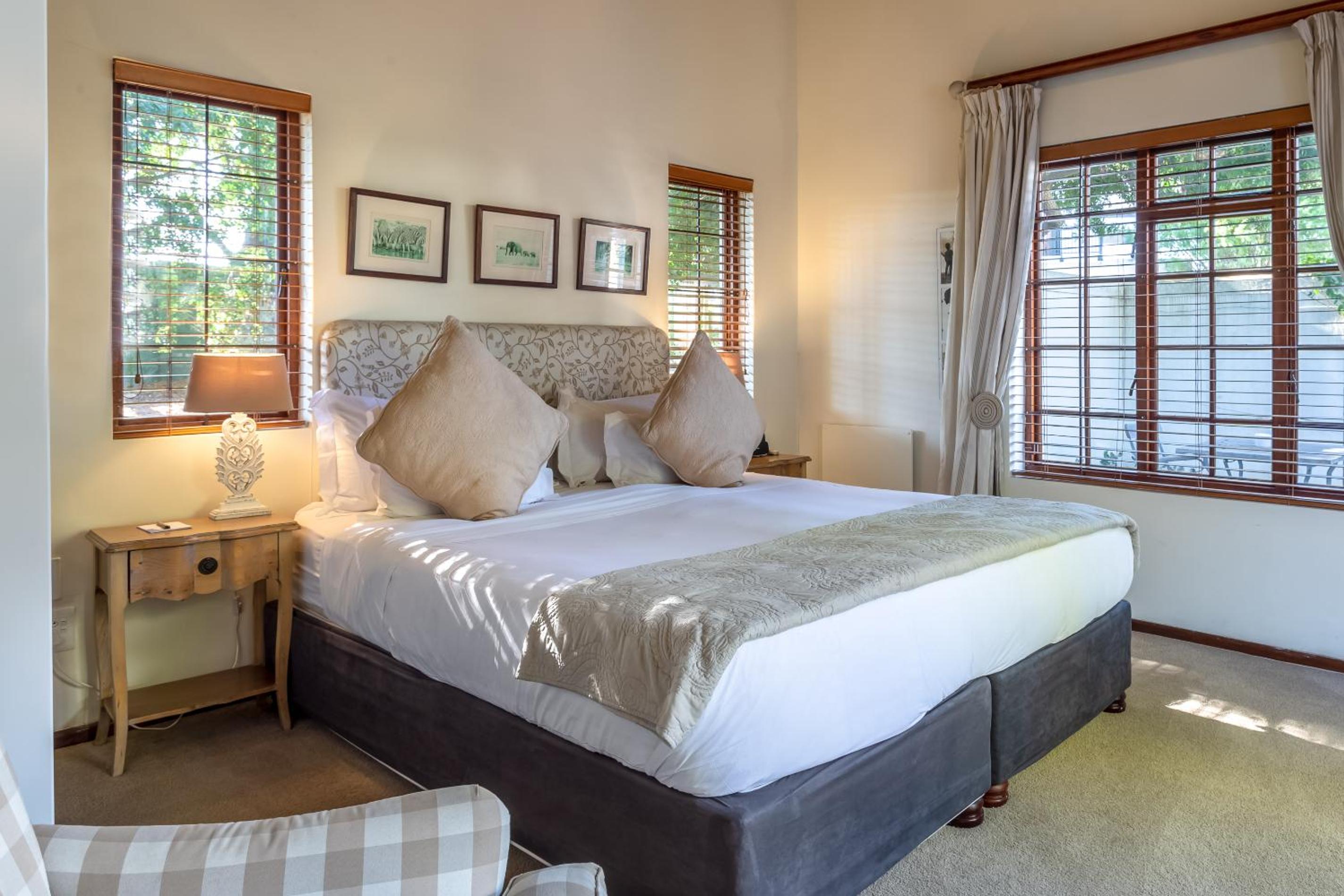 Deluxe Double Room - Downstairs - Photo 1