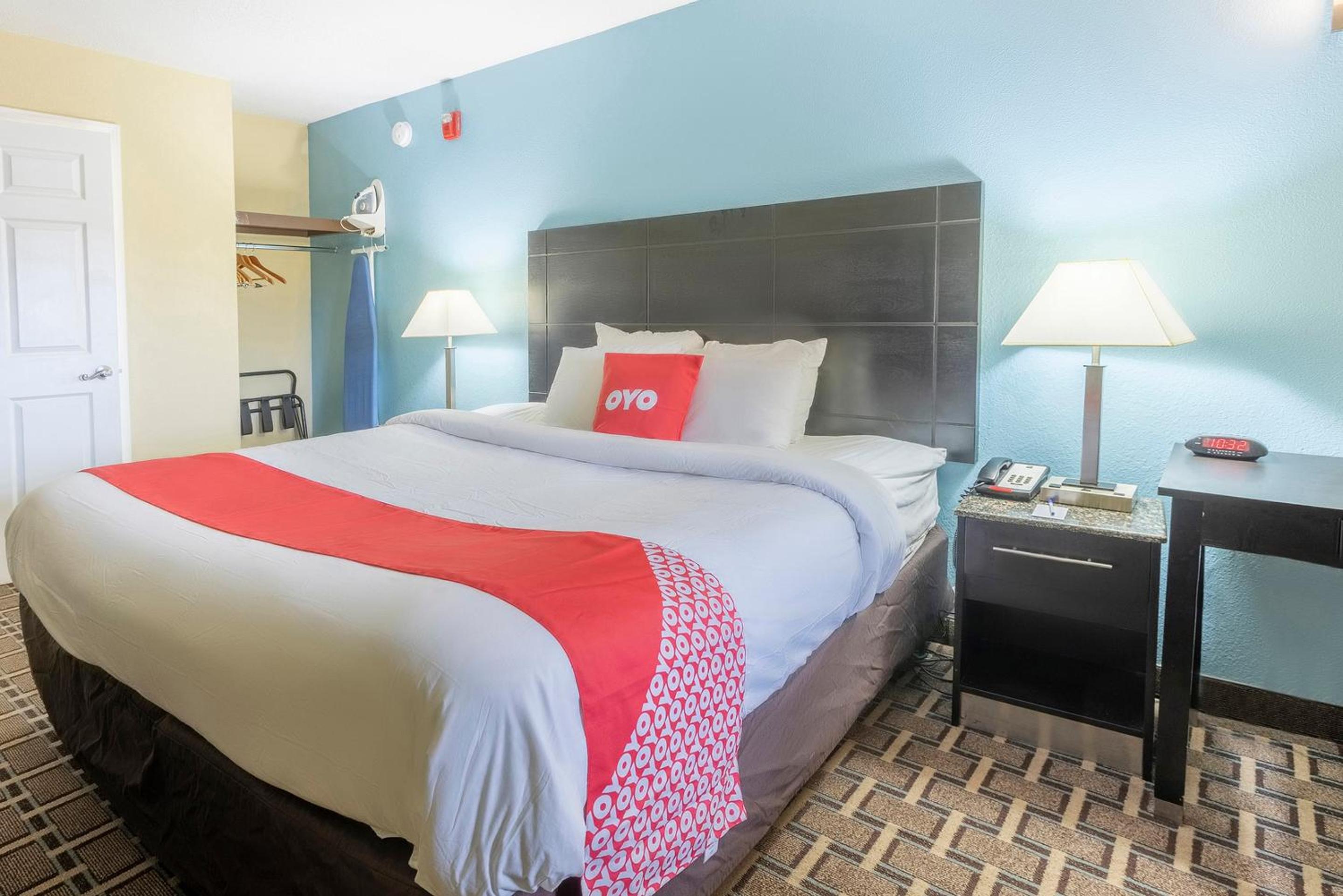 OYO Hotel Knoxville TN Cedar Bluff I-40, Φωτογραφία 3