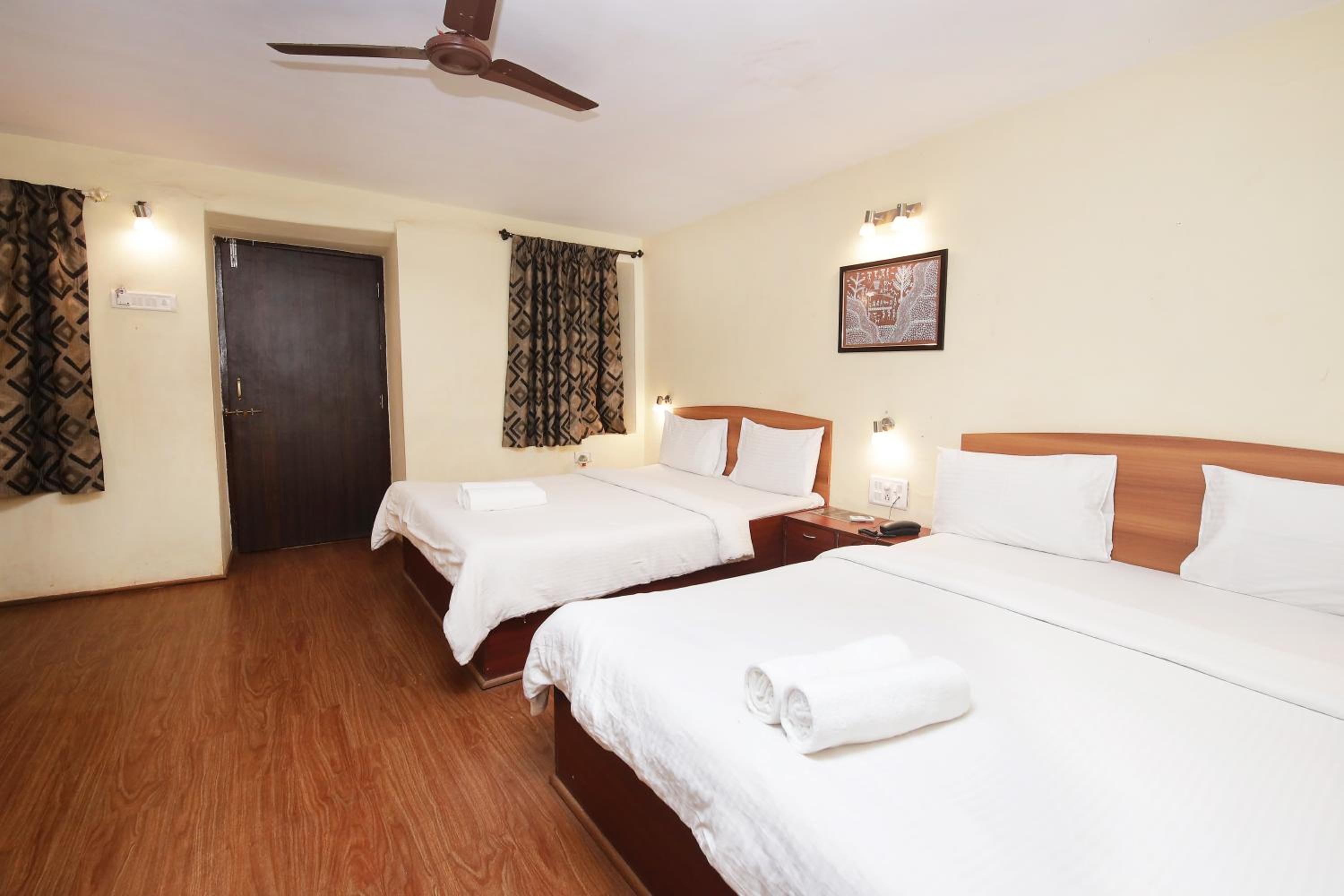 Deluxe Family Room with Garden View - Photo 1