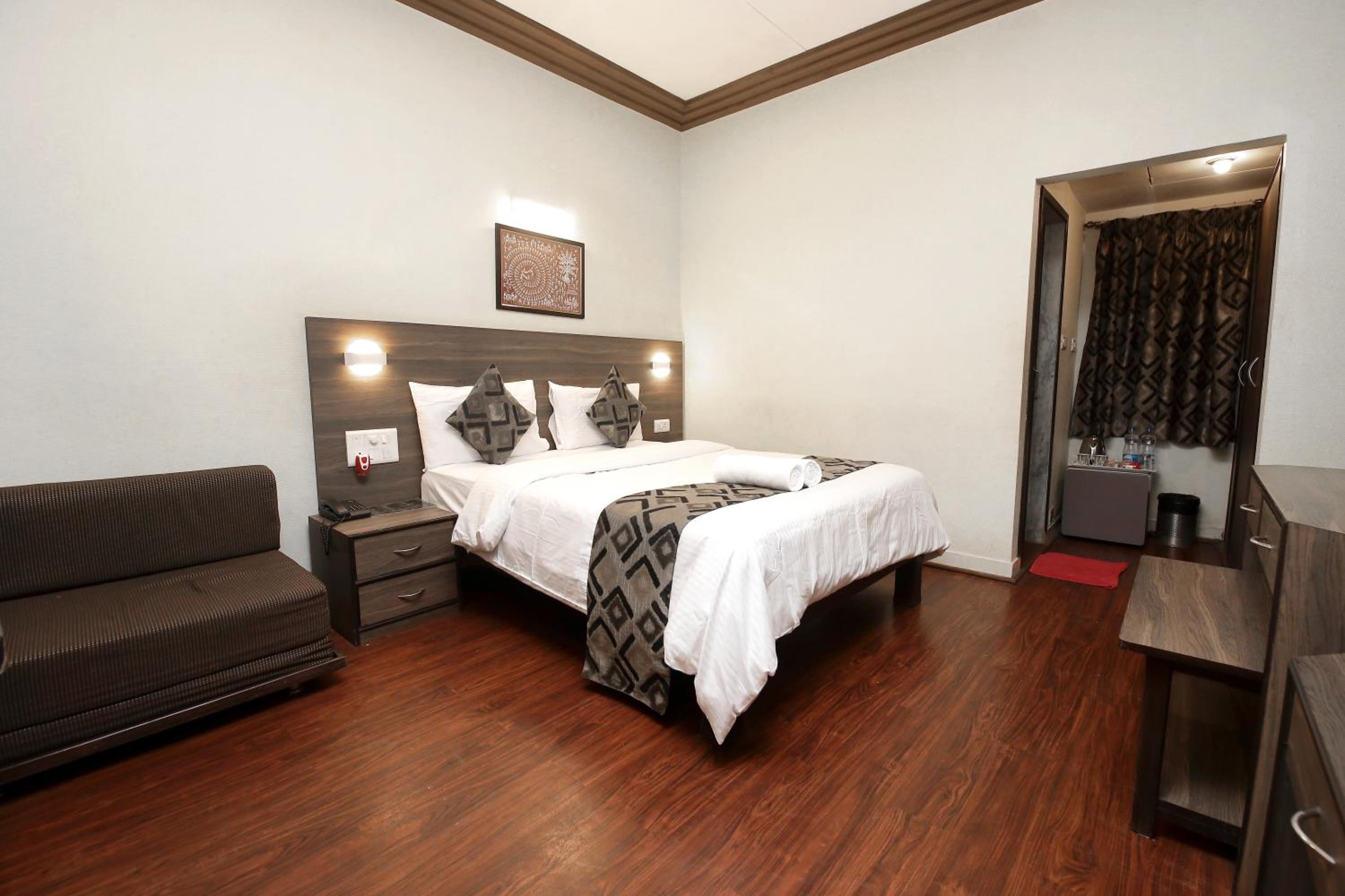 Superior room private sit out - Photo 2