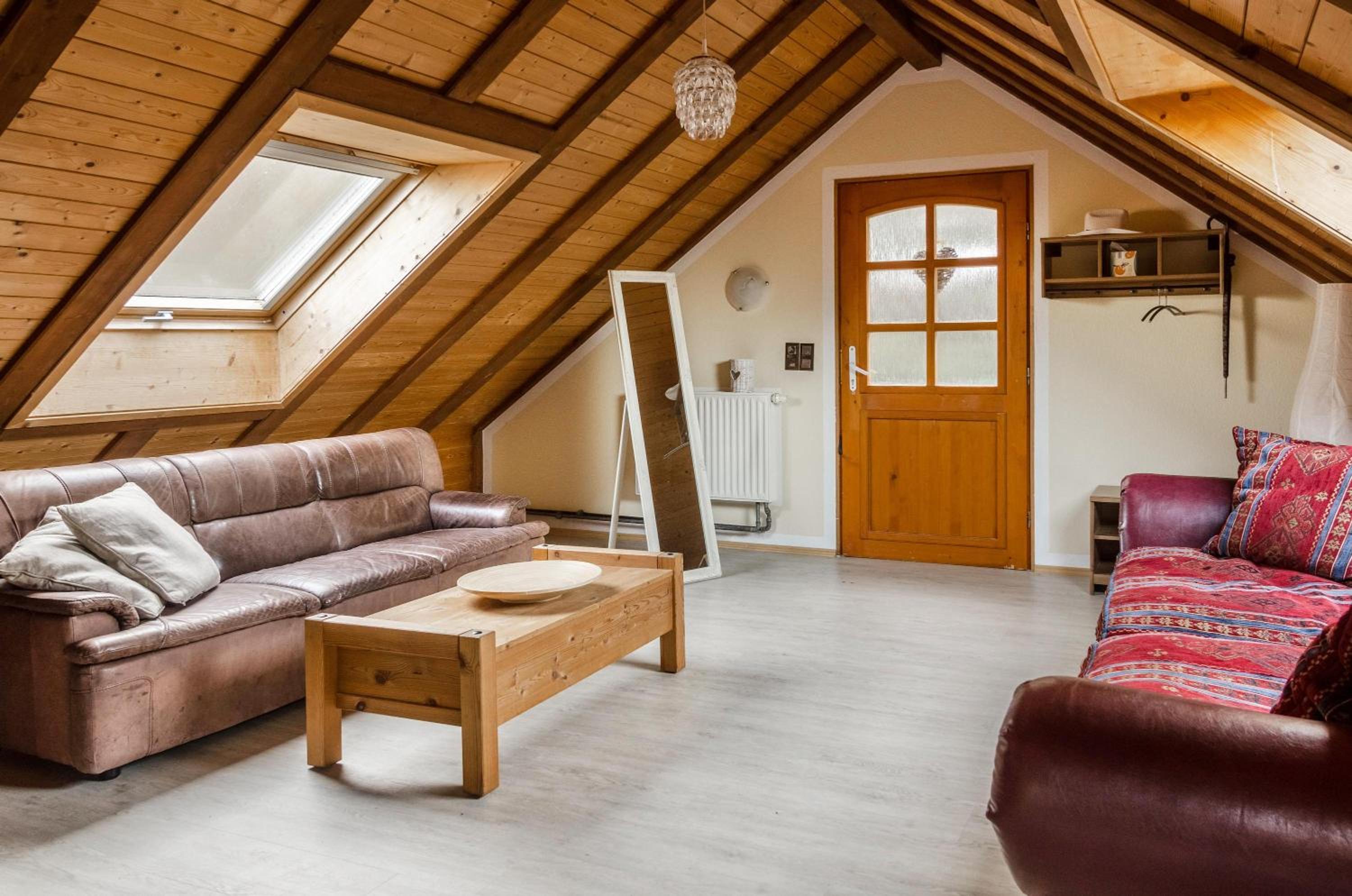 Two-Bedroom Deluxe Apartment with Garden View
