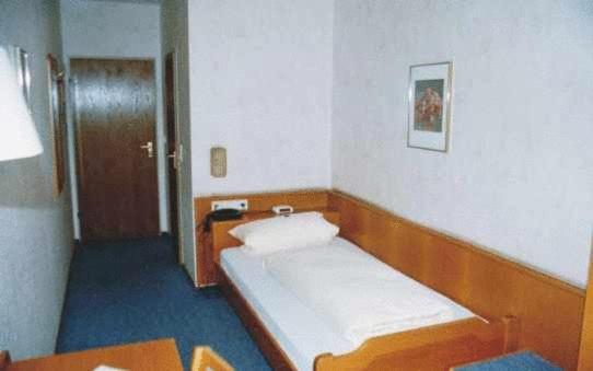 Single Room photo 1