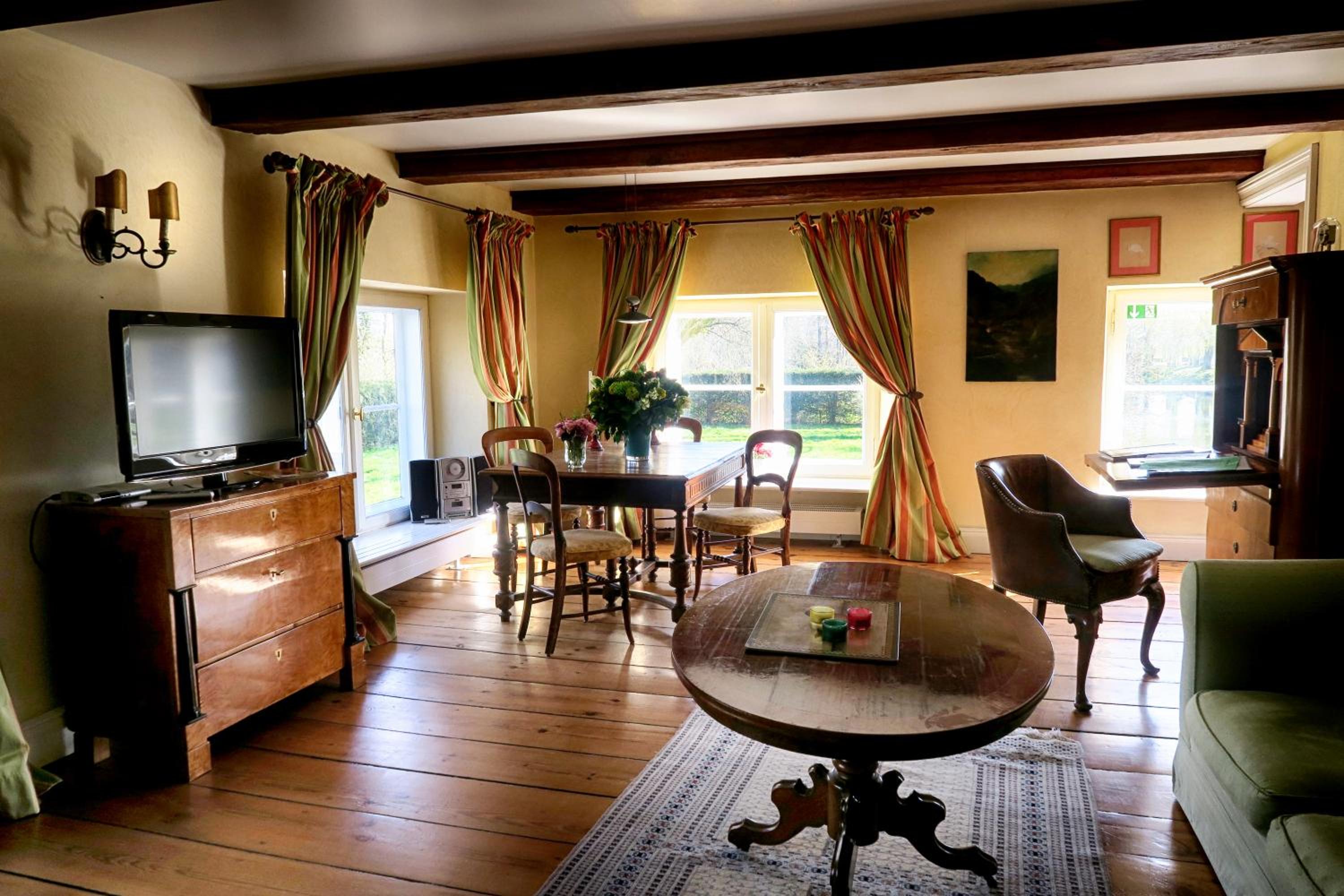 Luxury Apartment