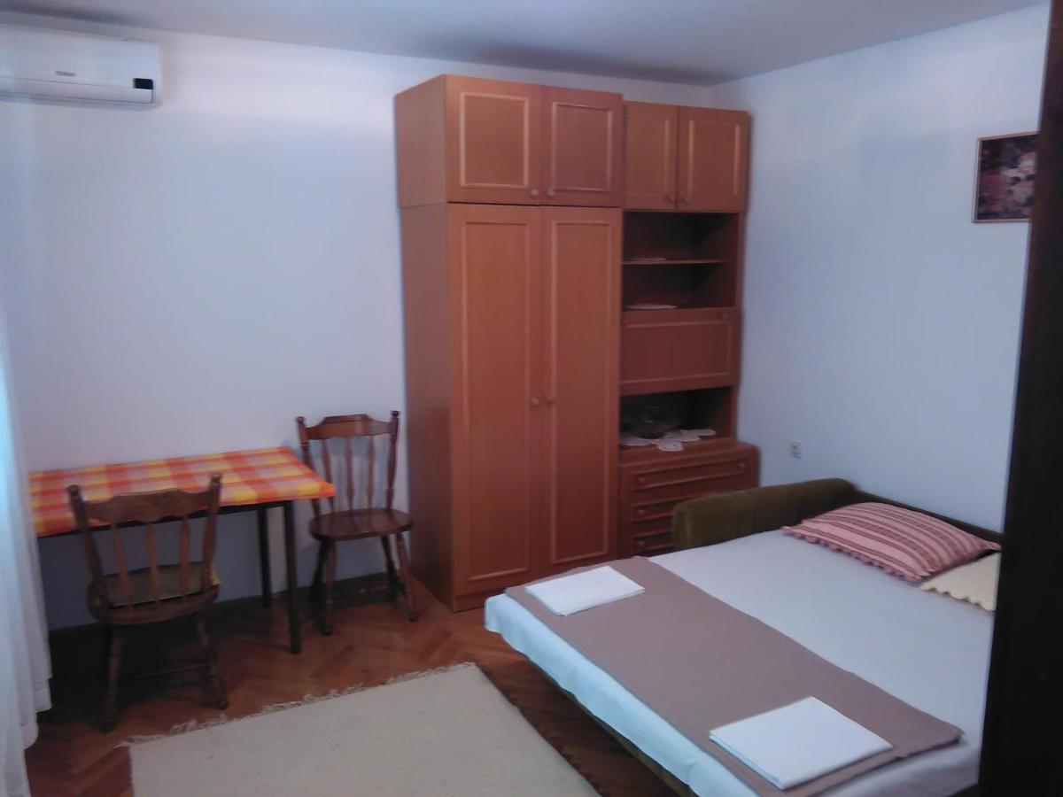 Apartment photo 3