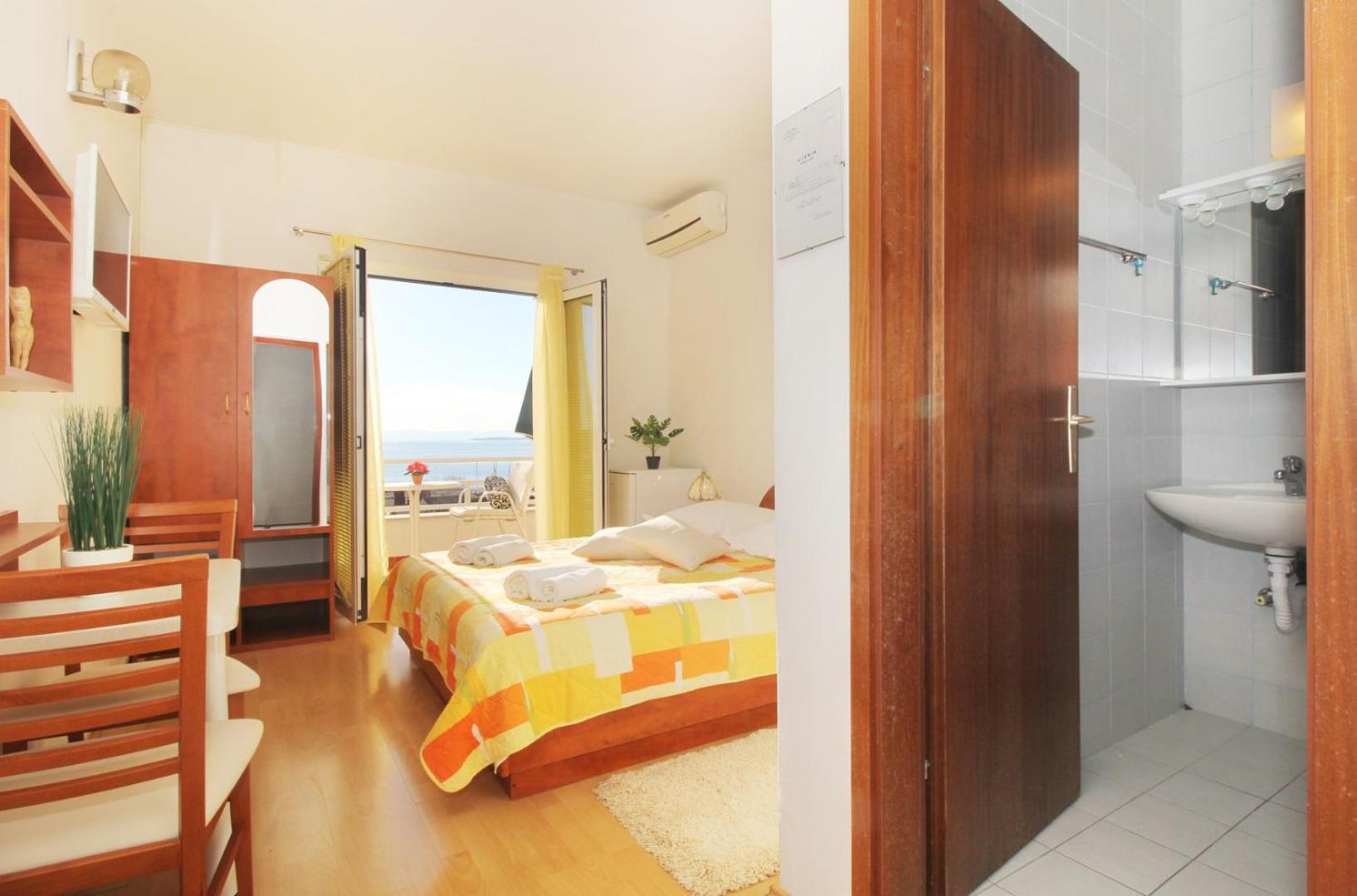Double Room with Sea View photo 3