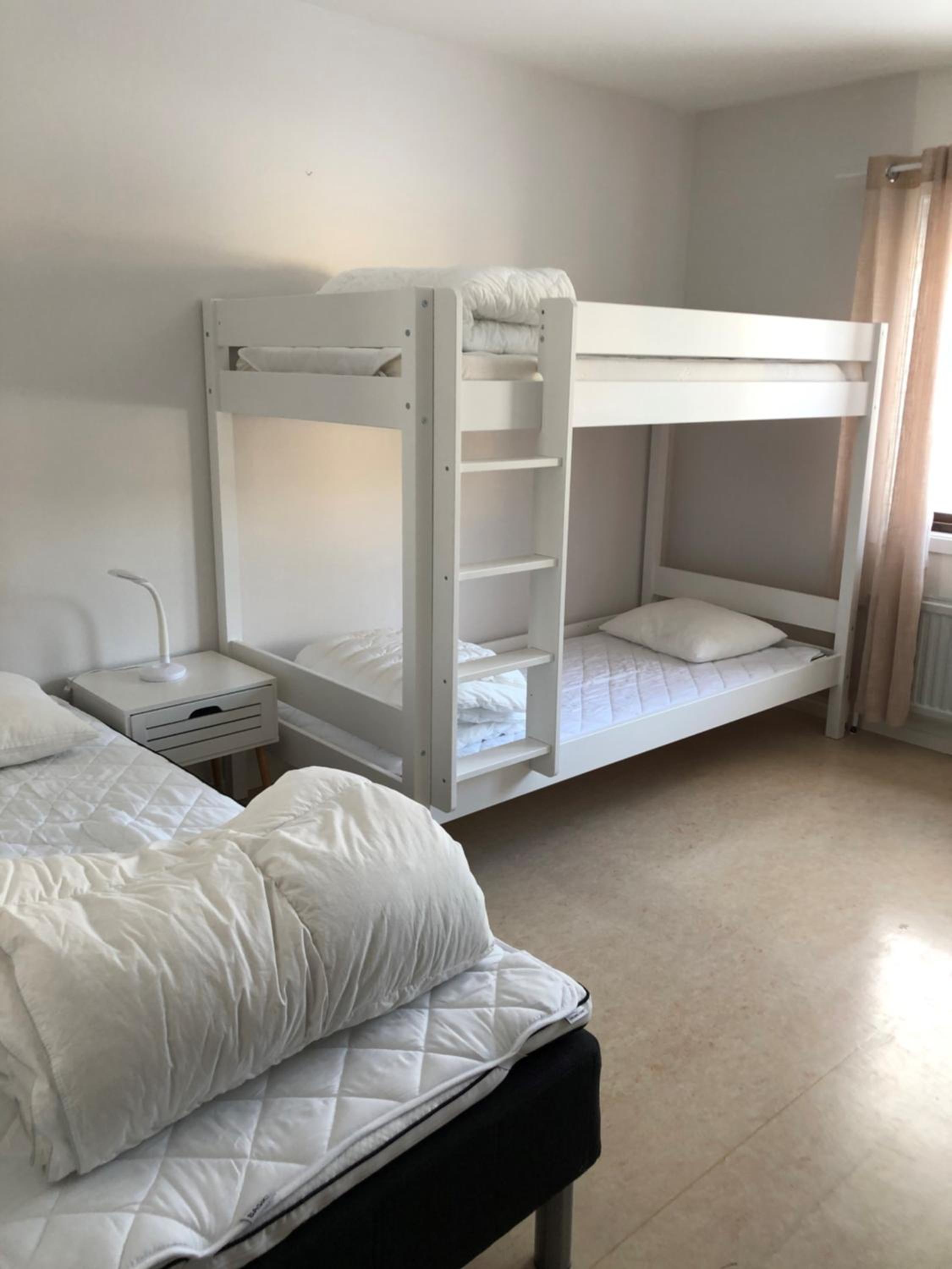 Triple Room with Private Bathroom - Photo 3